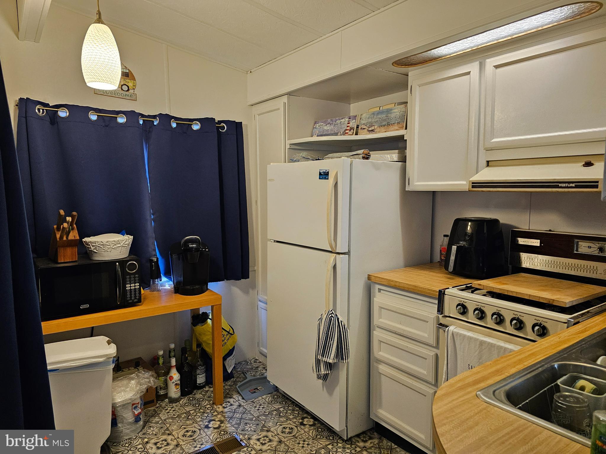 33,34 HIAWATHA DRIVE GLEN 6