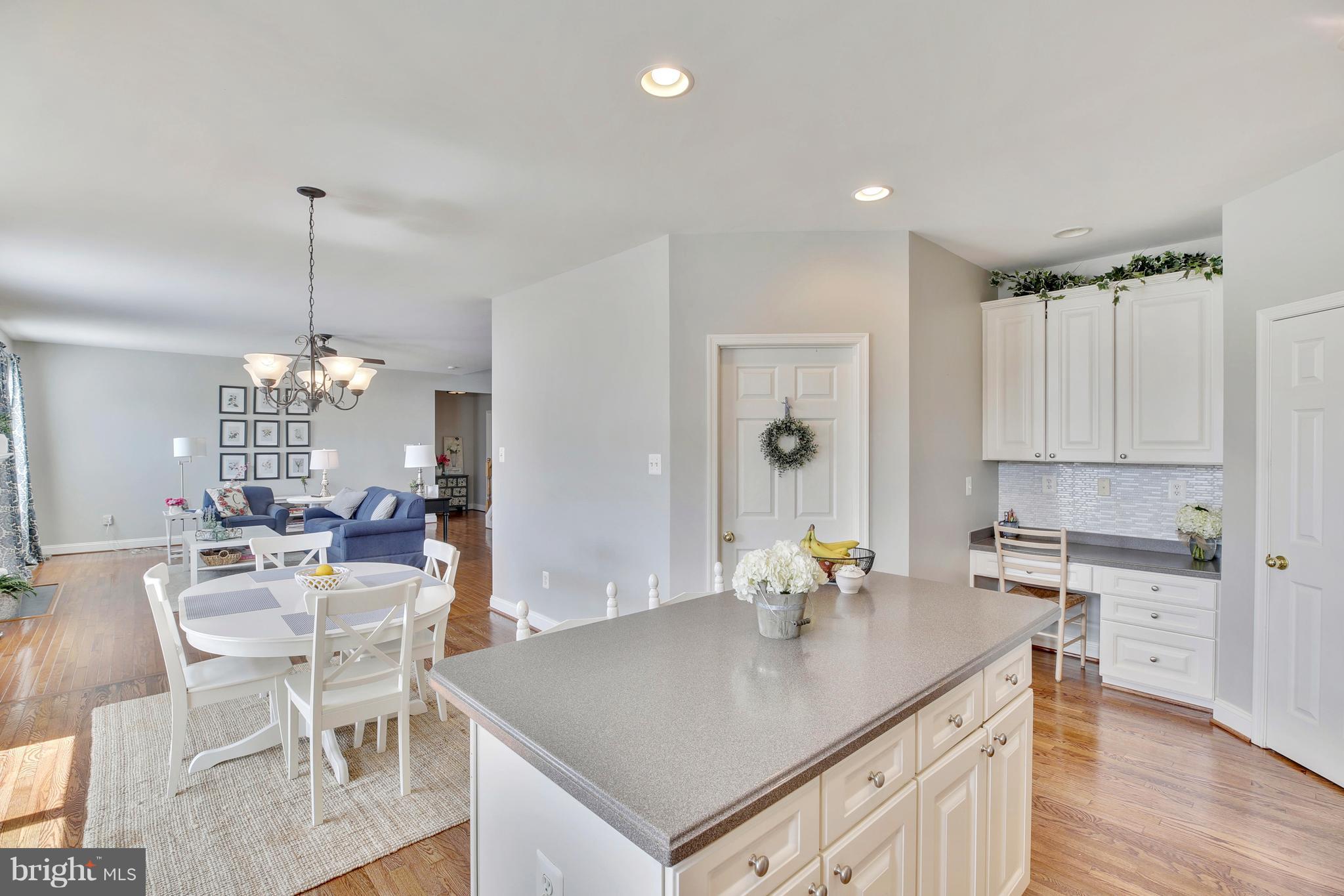 ST MARGARETS LANDING - Residential