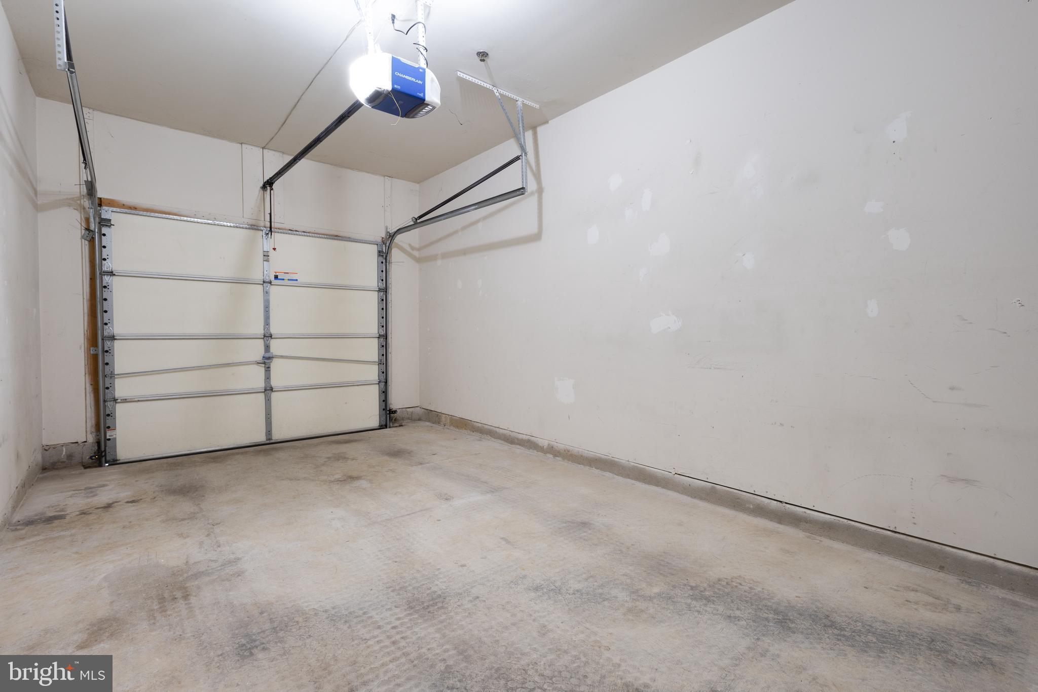 LORTON STATION NORTH CND - Residential Lease