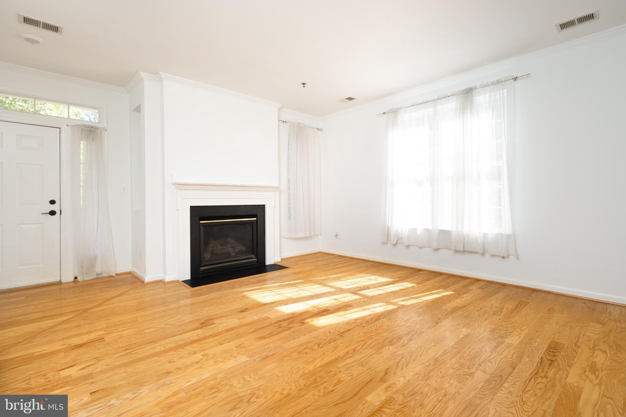 LORTON STATION NORTH CND - Residential Lease