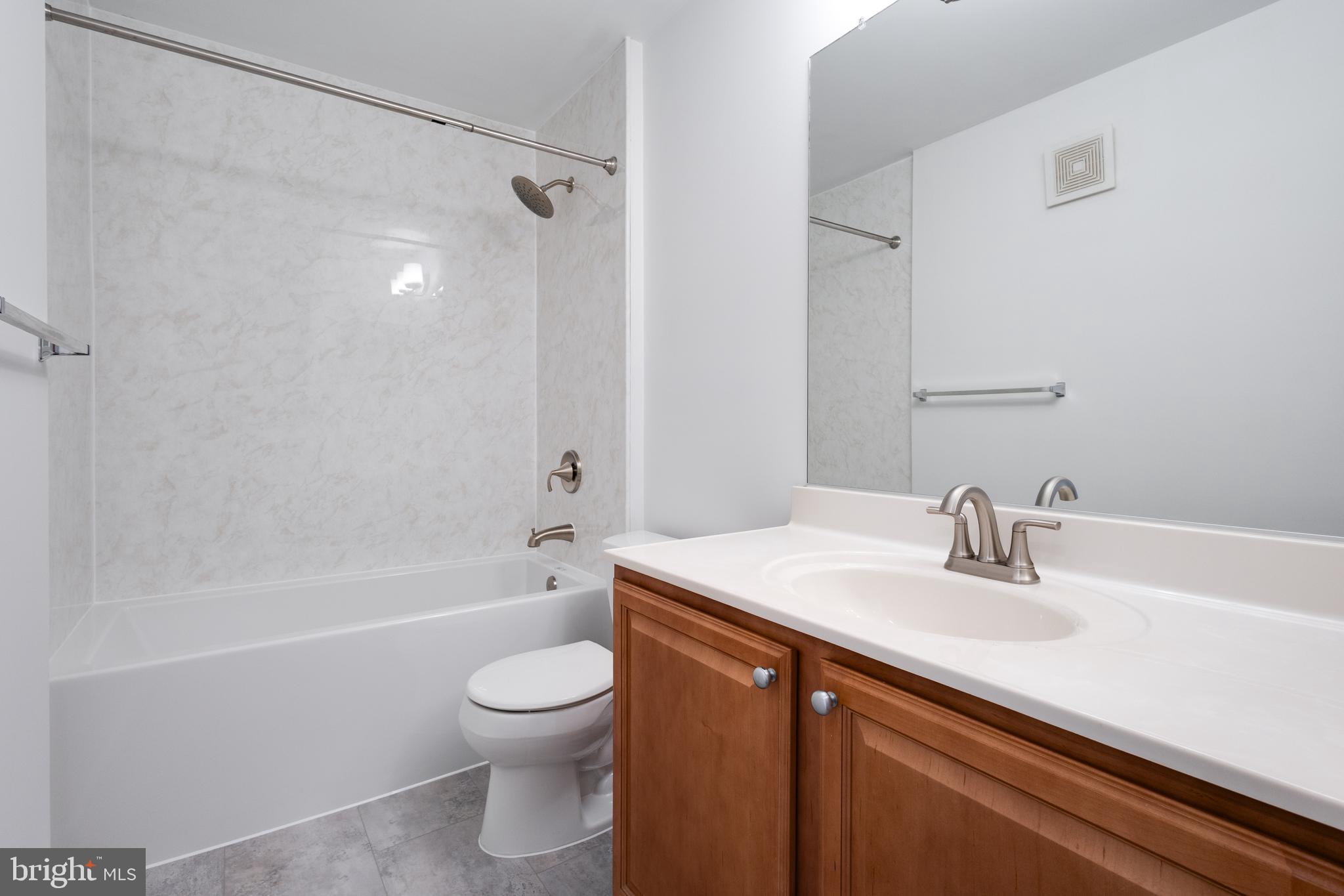 LORTON STATION NORTH CND - Residential Lease