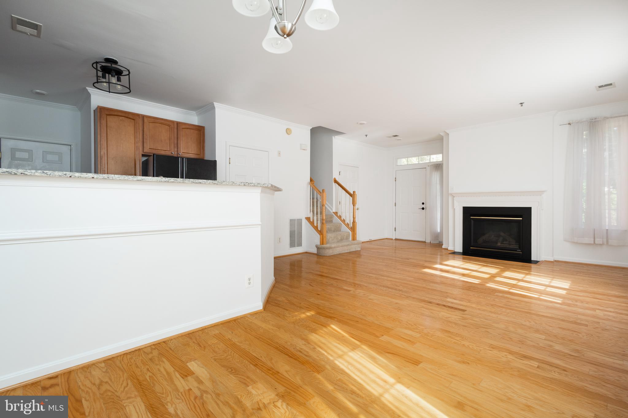 LORTON STATION NORTH CND - Residential Lease