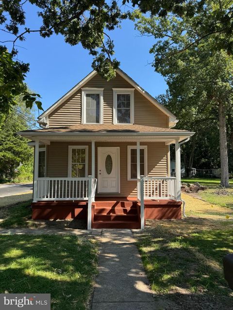 195 CHEWS LANDING ROAD CLEMENTON NJ 08021