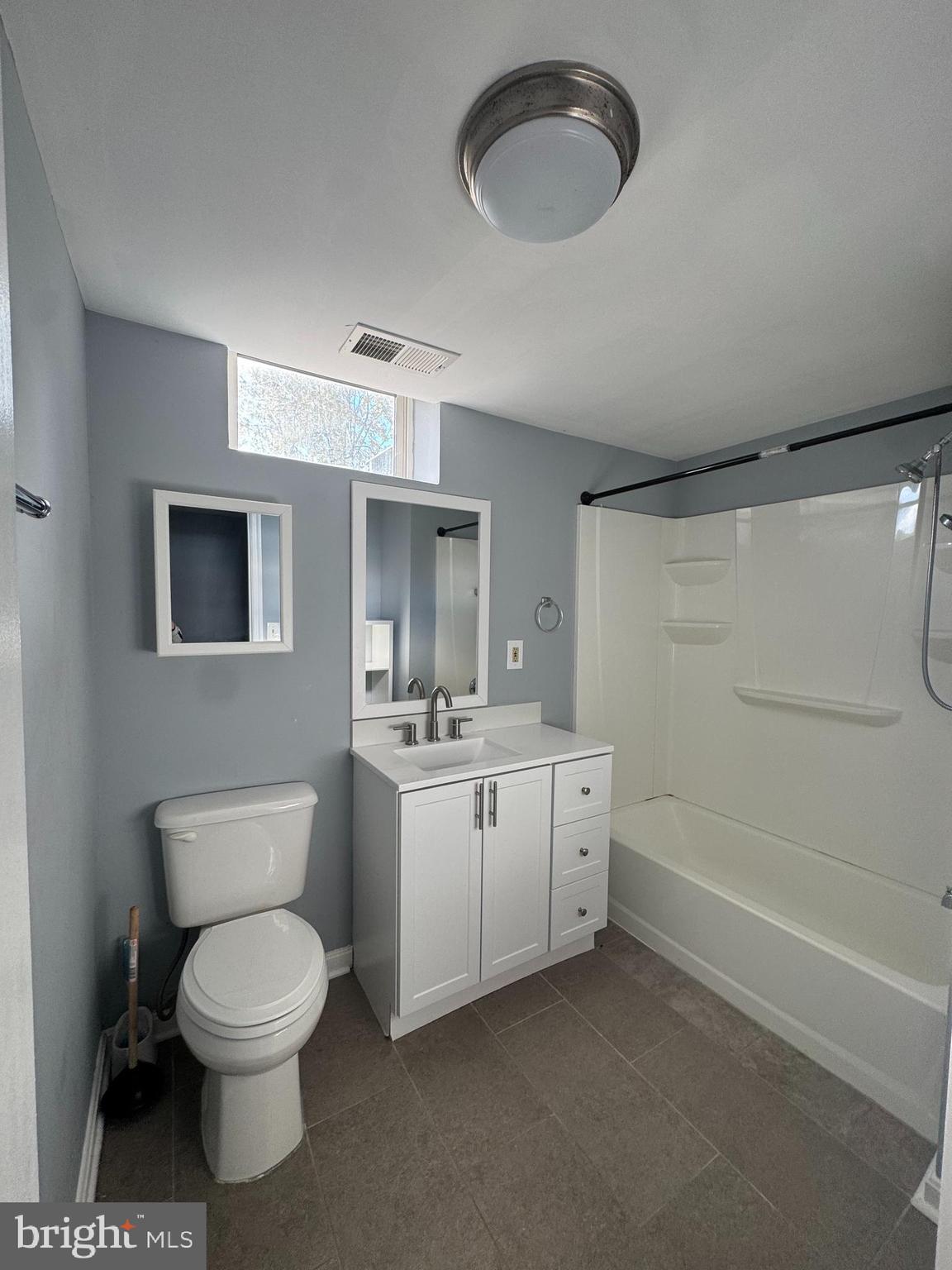 MEADOWBROOKE - Residential