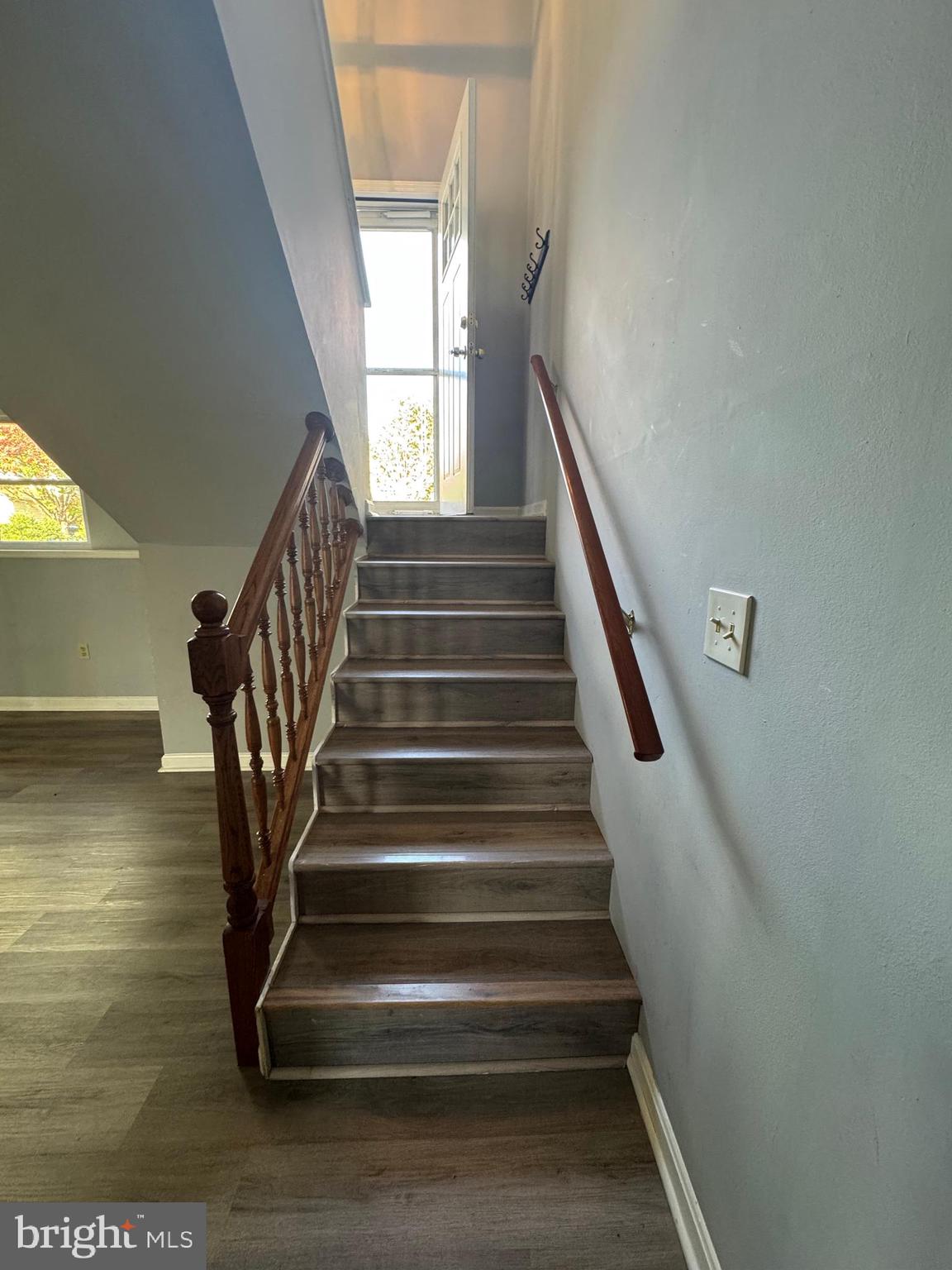 MEADOWBROOKE - Residential