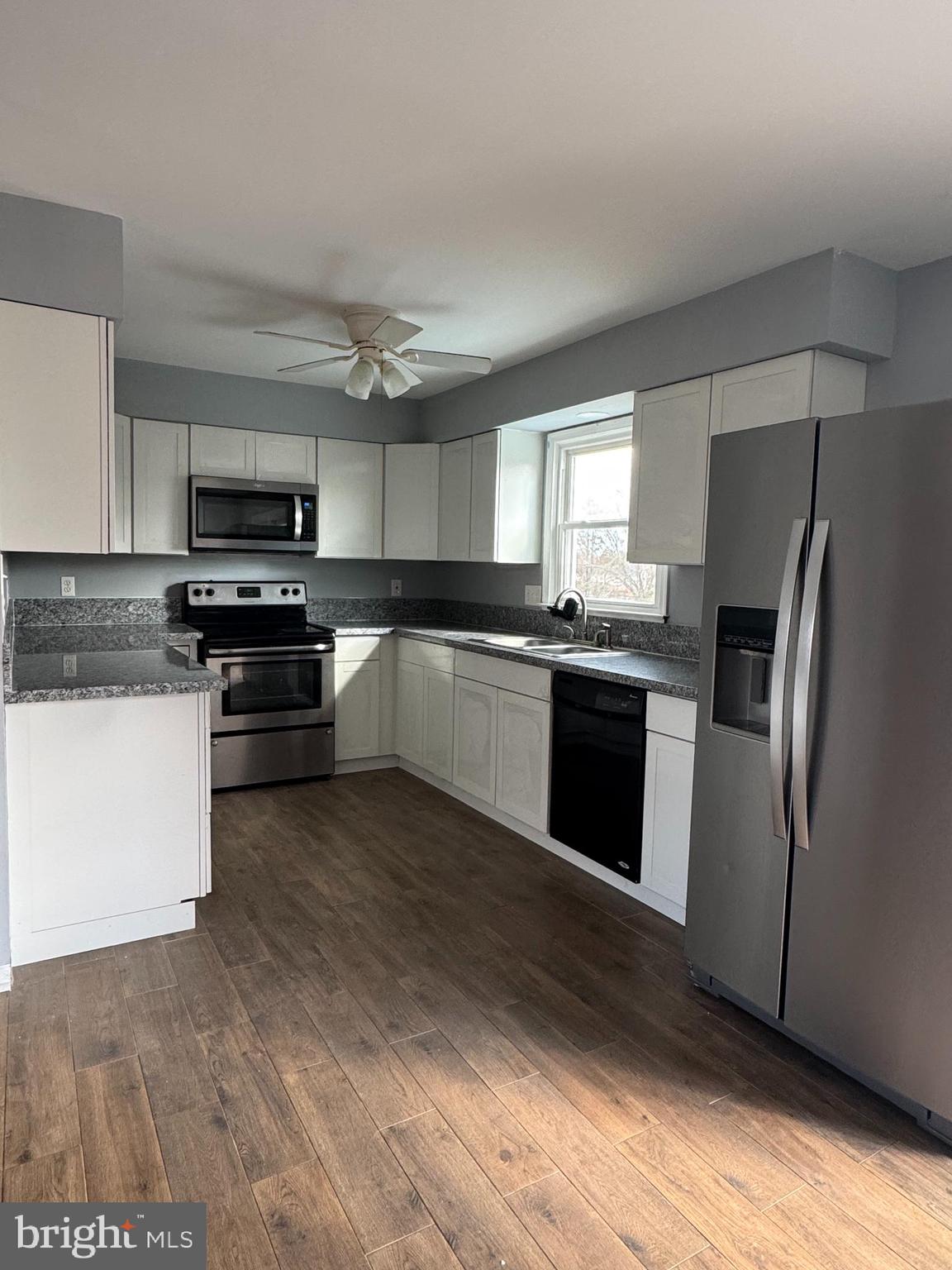 MEADOWBROOKE - Residential