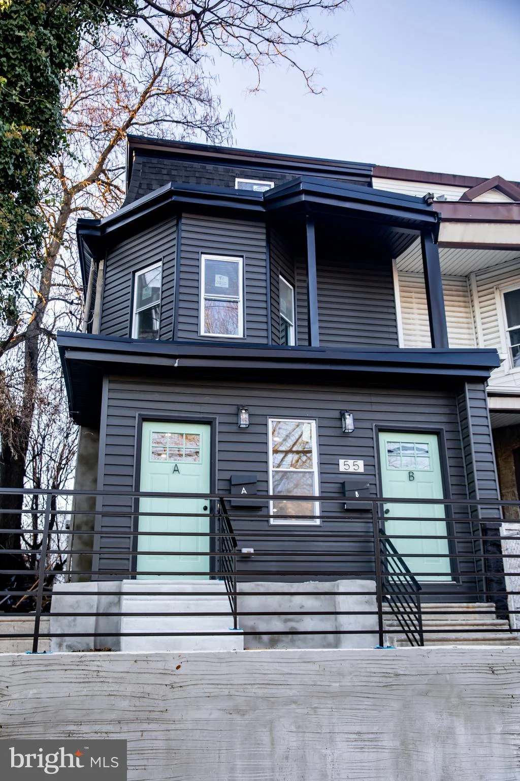 55 W Seymour Street