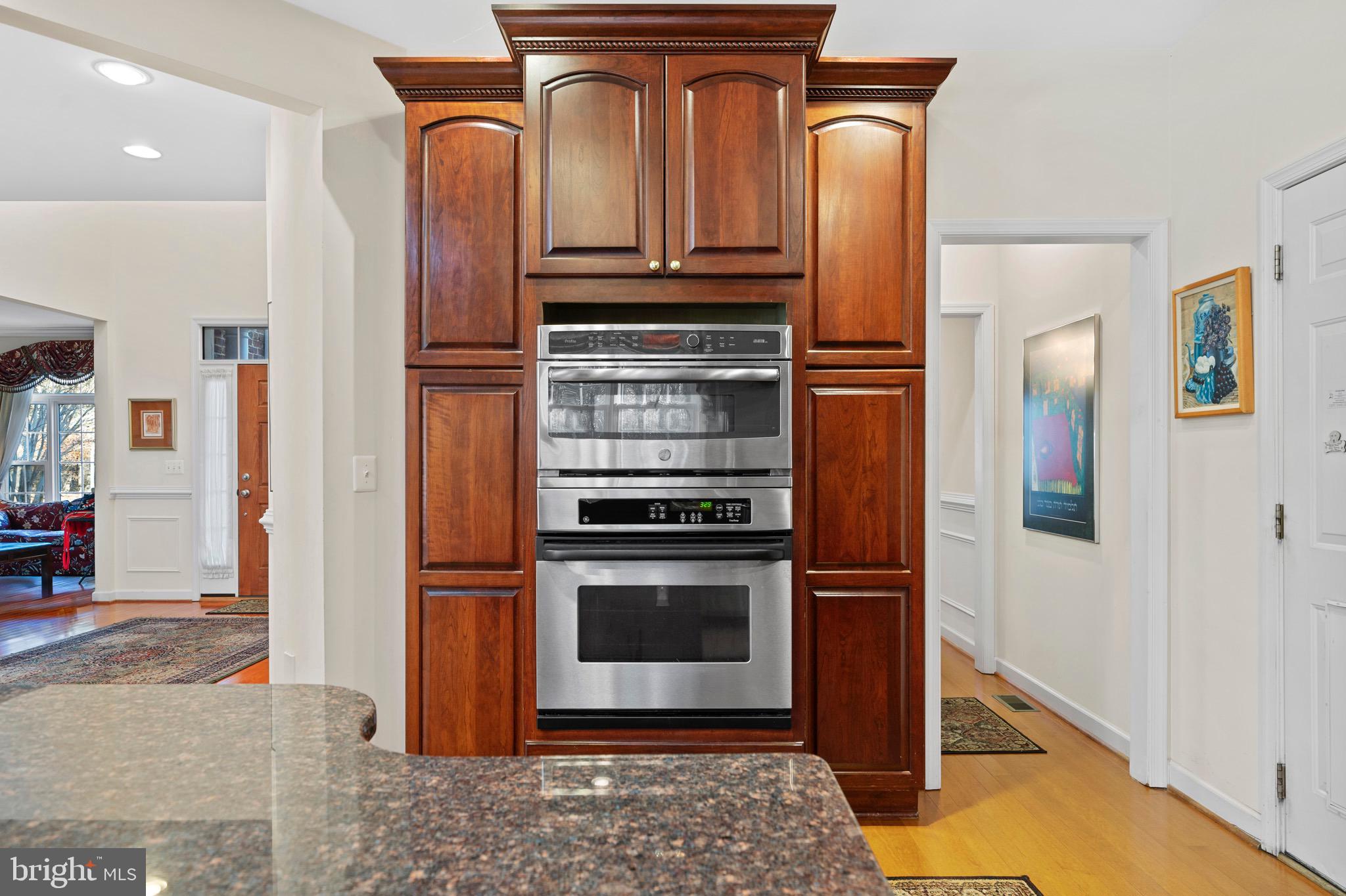 LOCUST GROVE ESTATES - Residential