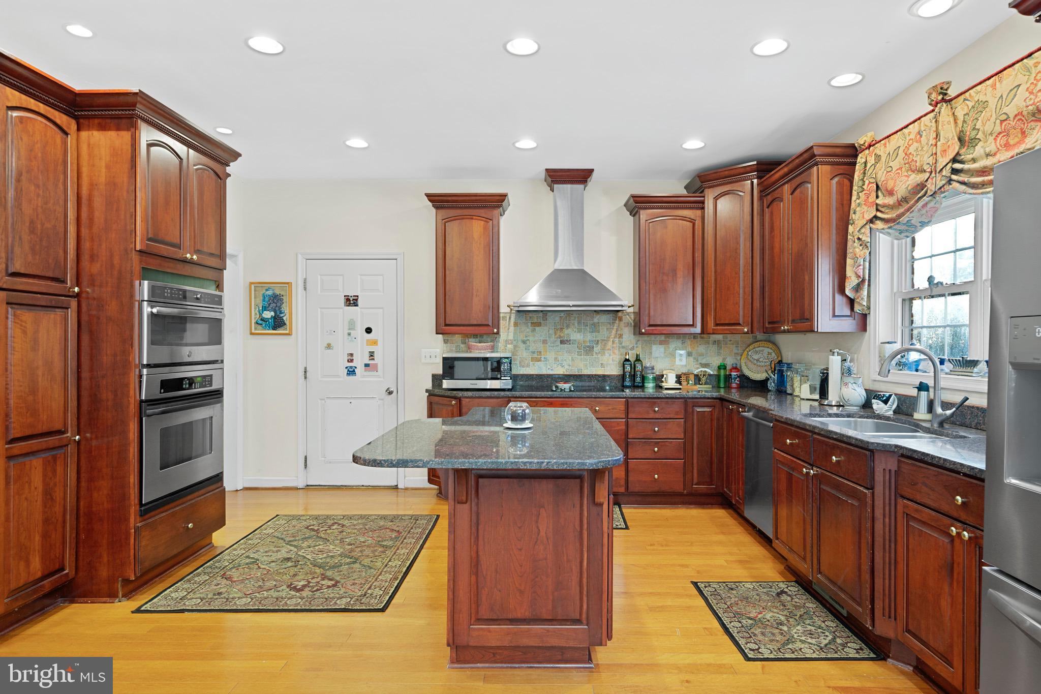 LOCUST GROVE ESTATES - Residential