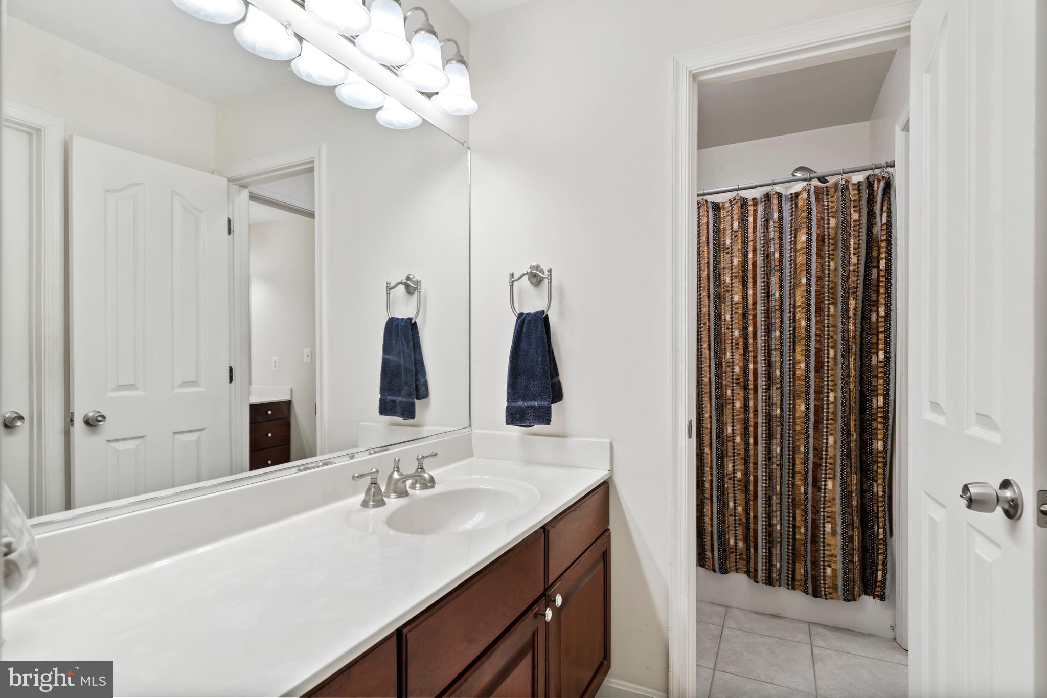 LOCUST GROVE ESTATES - Residential