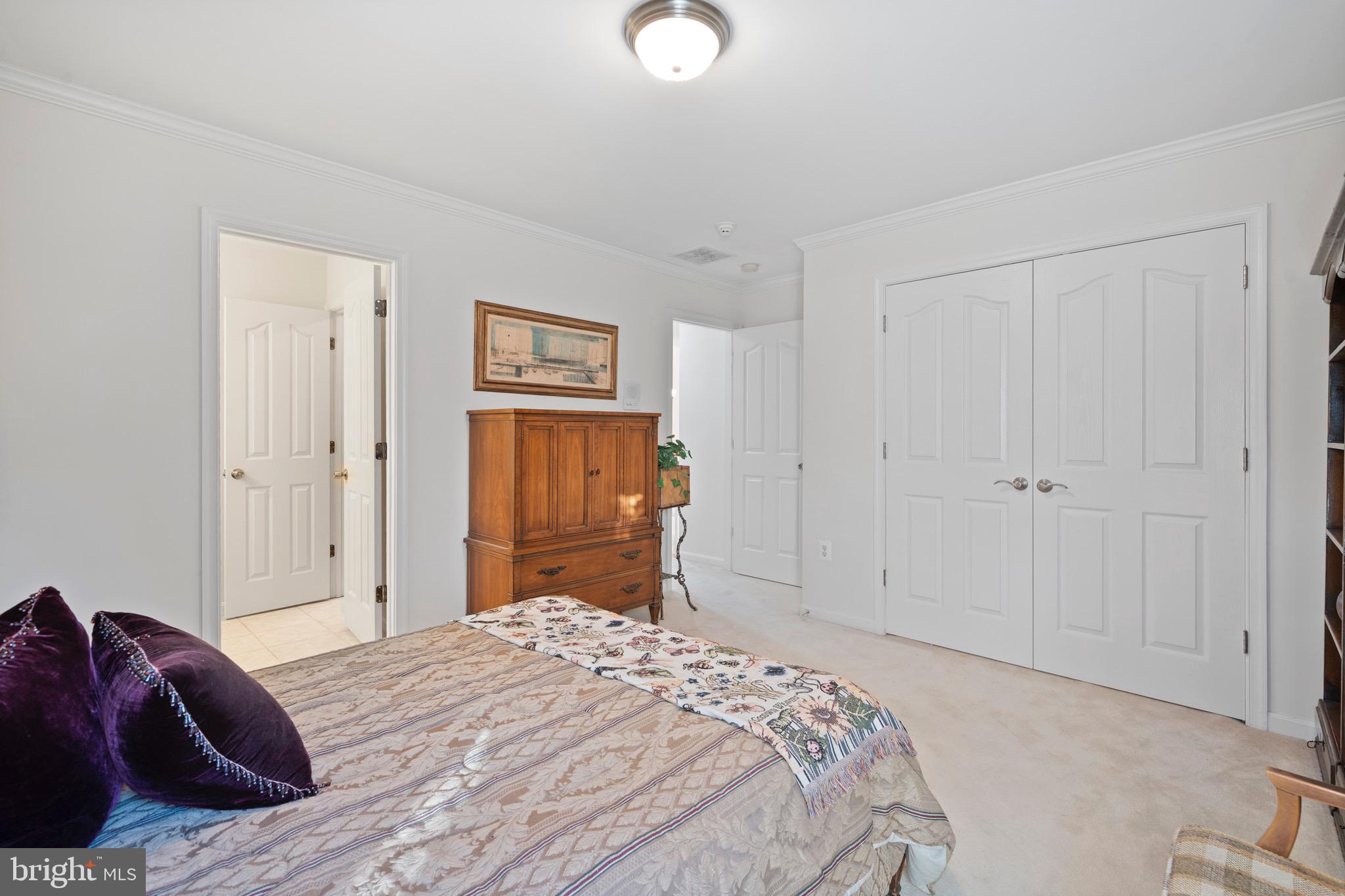 LOCUST GROVE ESTATES - Residential