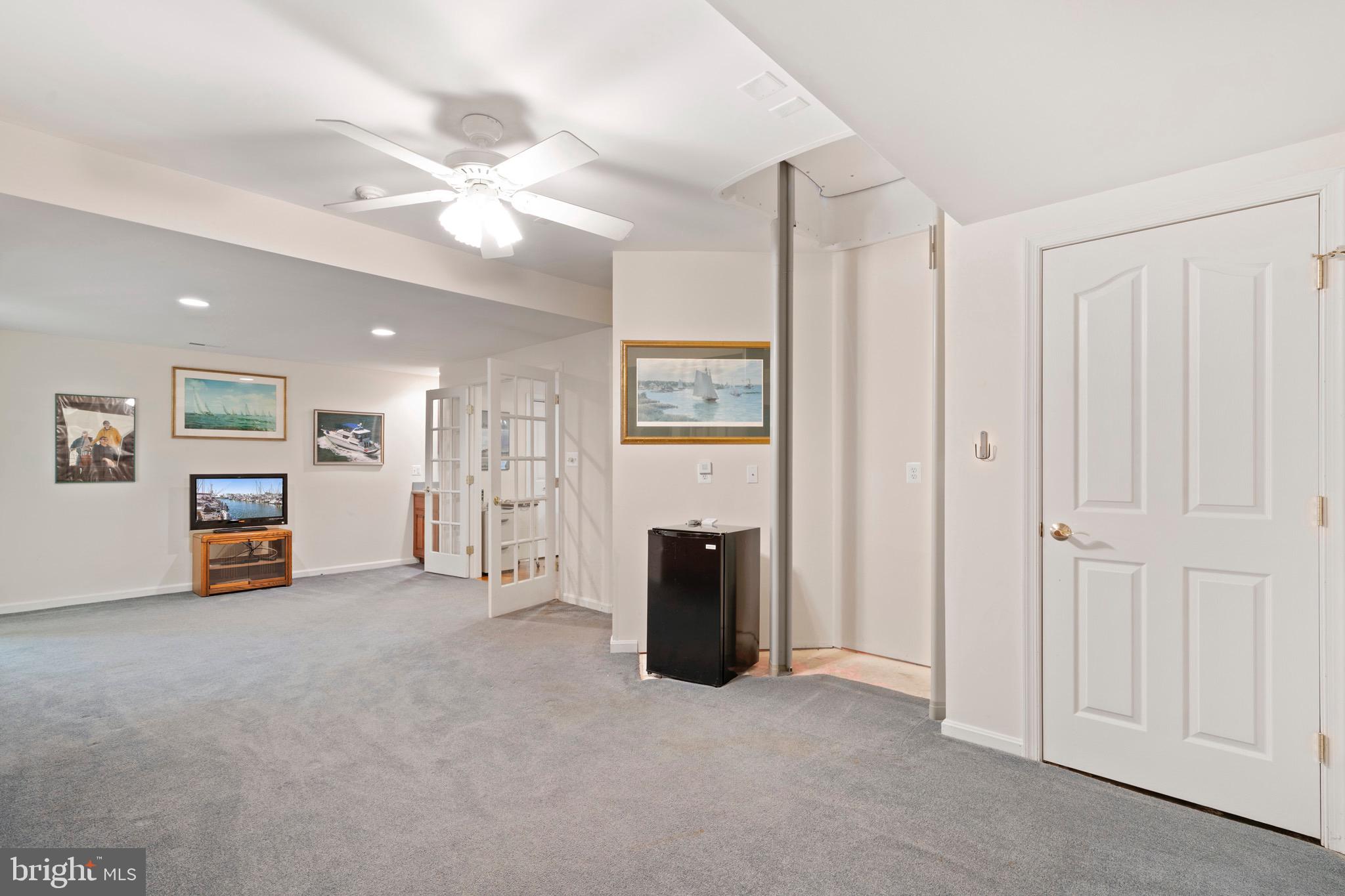 LOCUST GROVE ESTATES - Residential