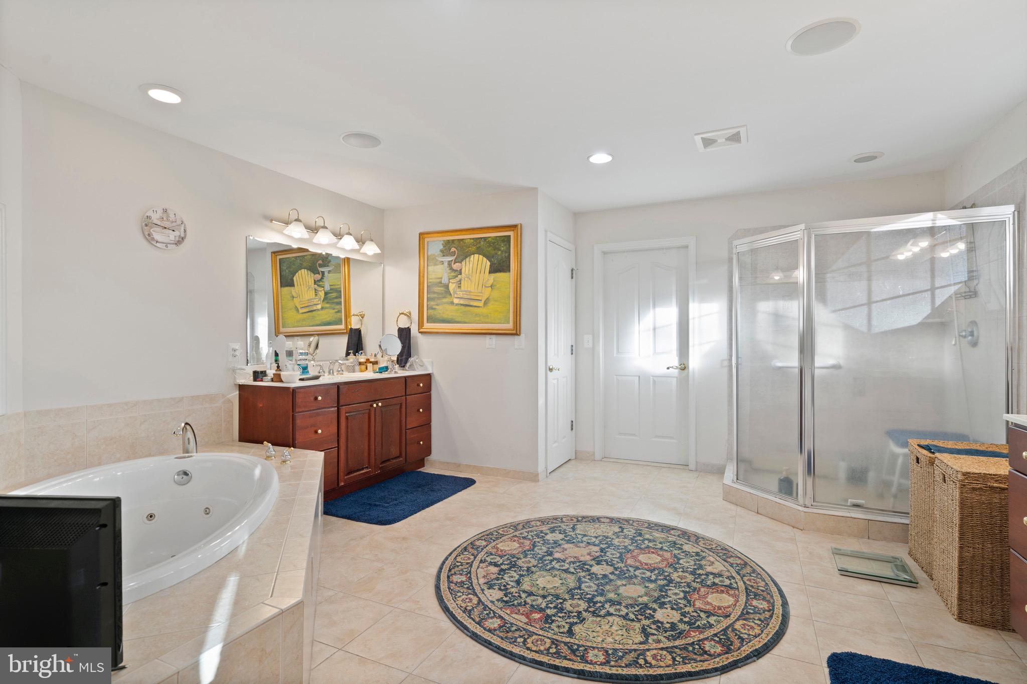 LOCUST GROVE ESTATES - Residential