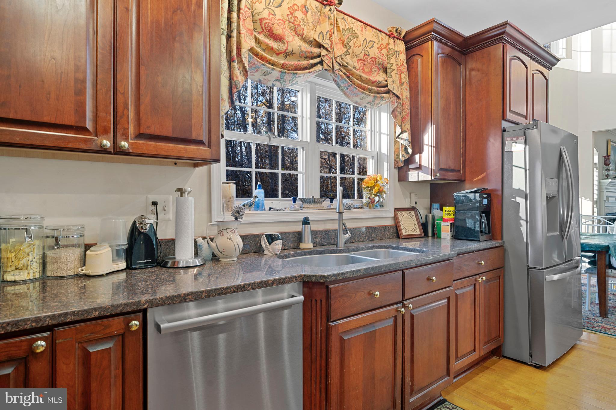 LOCUST GROVE ESTATES - Residential