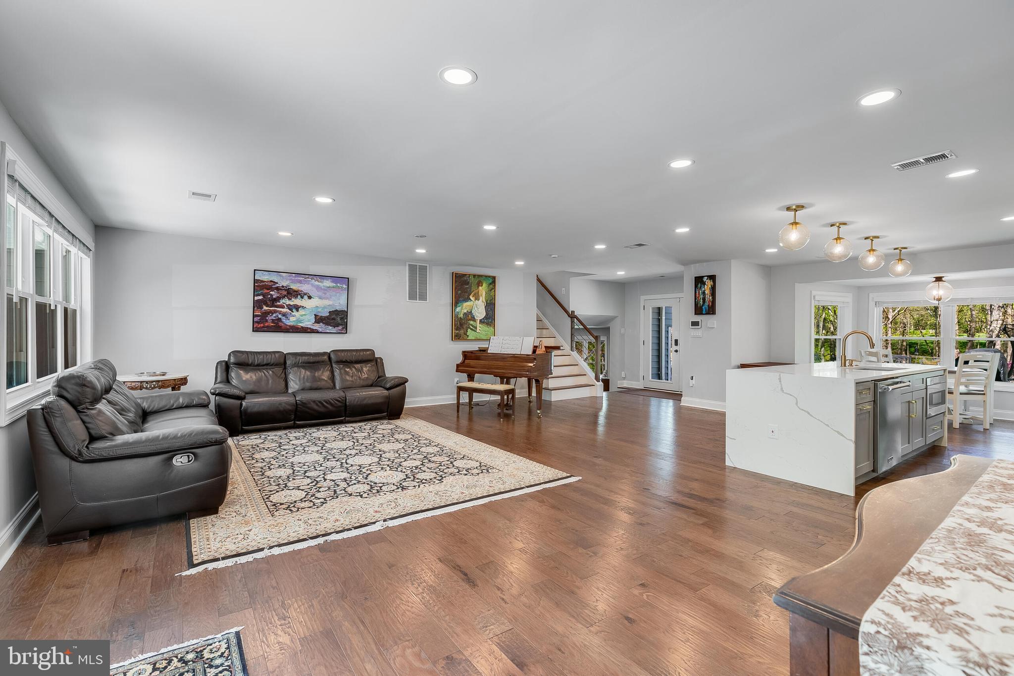 HUNTERS VALLEY MINCHEWS - Residential