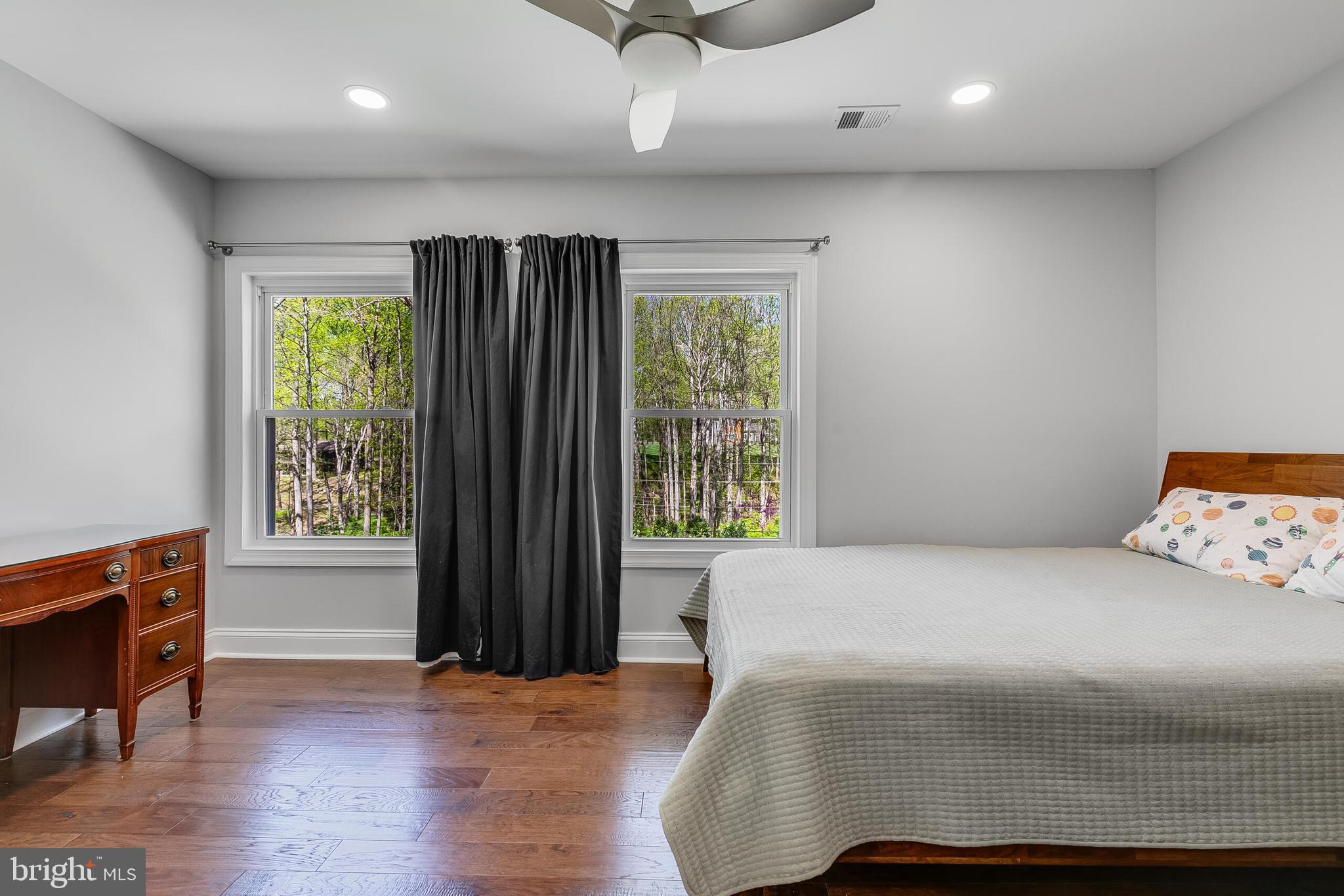 HUNTERS VALLEY MINCHEWS - Residential