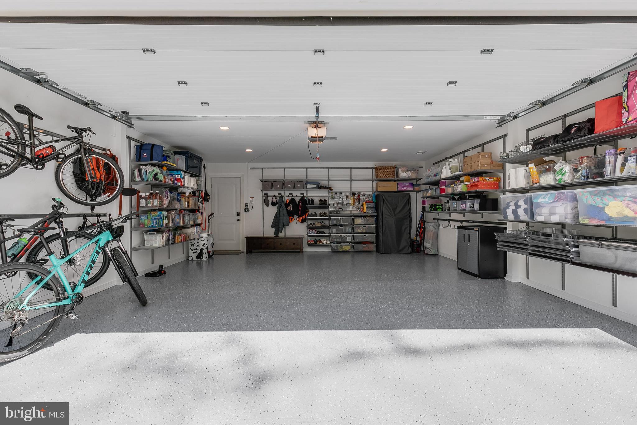 HUNTERS VALLEY MINCHEWS - Residential