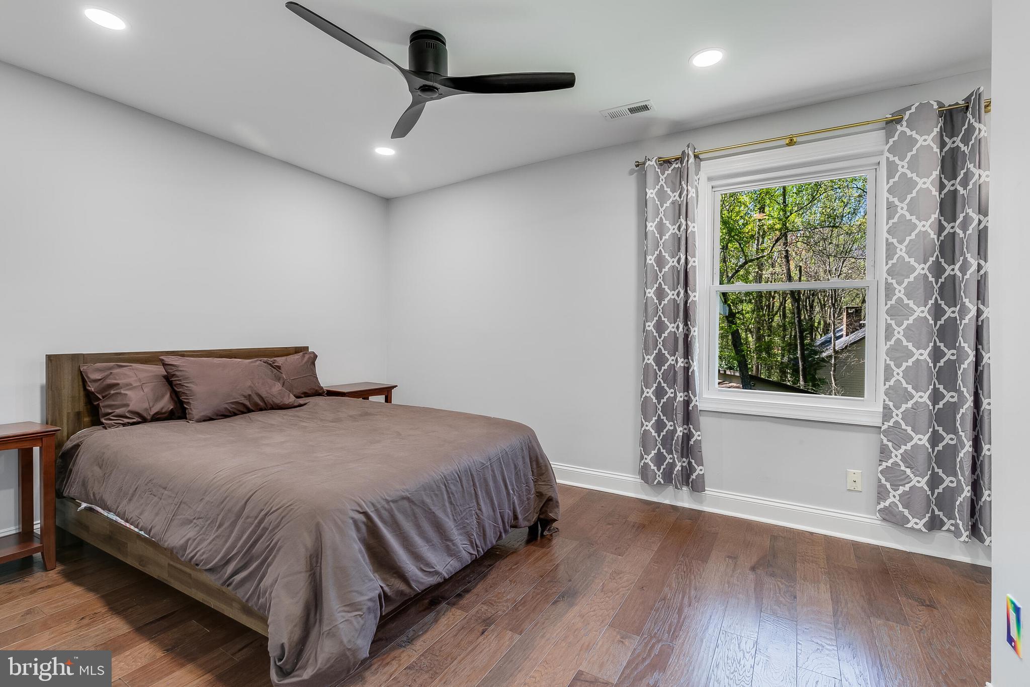 HUNTERS VALLEY MINCHEWS - Residential