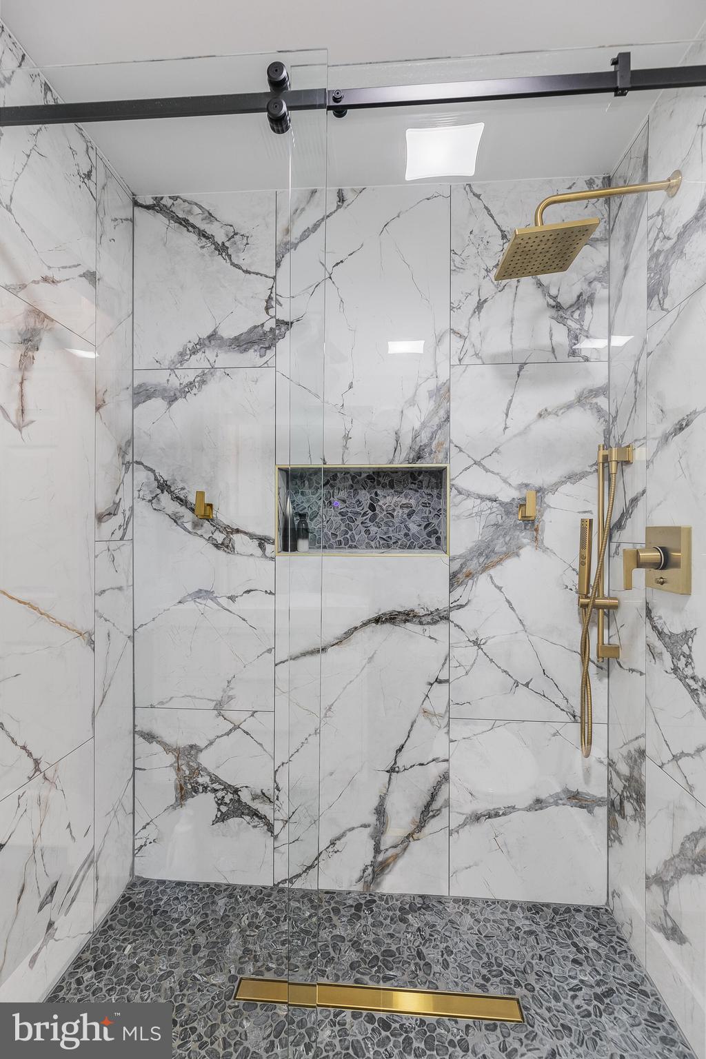 HUNTERS VALLEY MINCHEWS - Residential