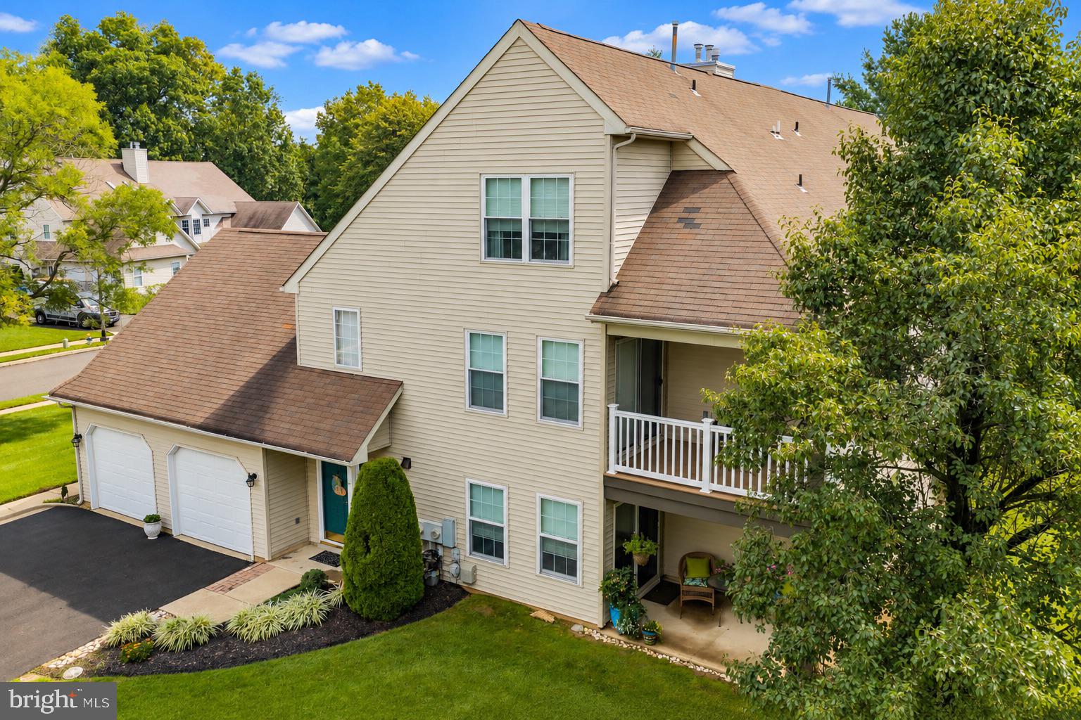 1148 PEACH TREE LANE 48