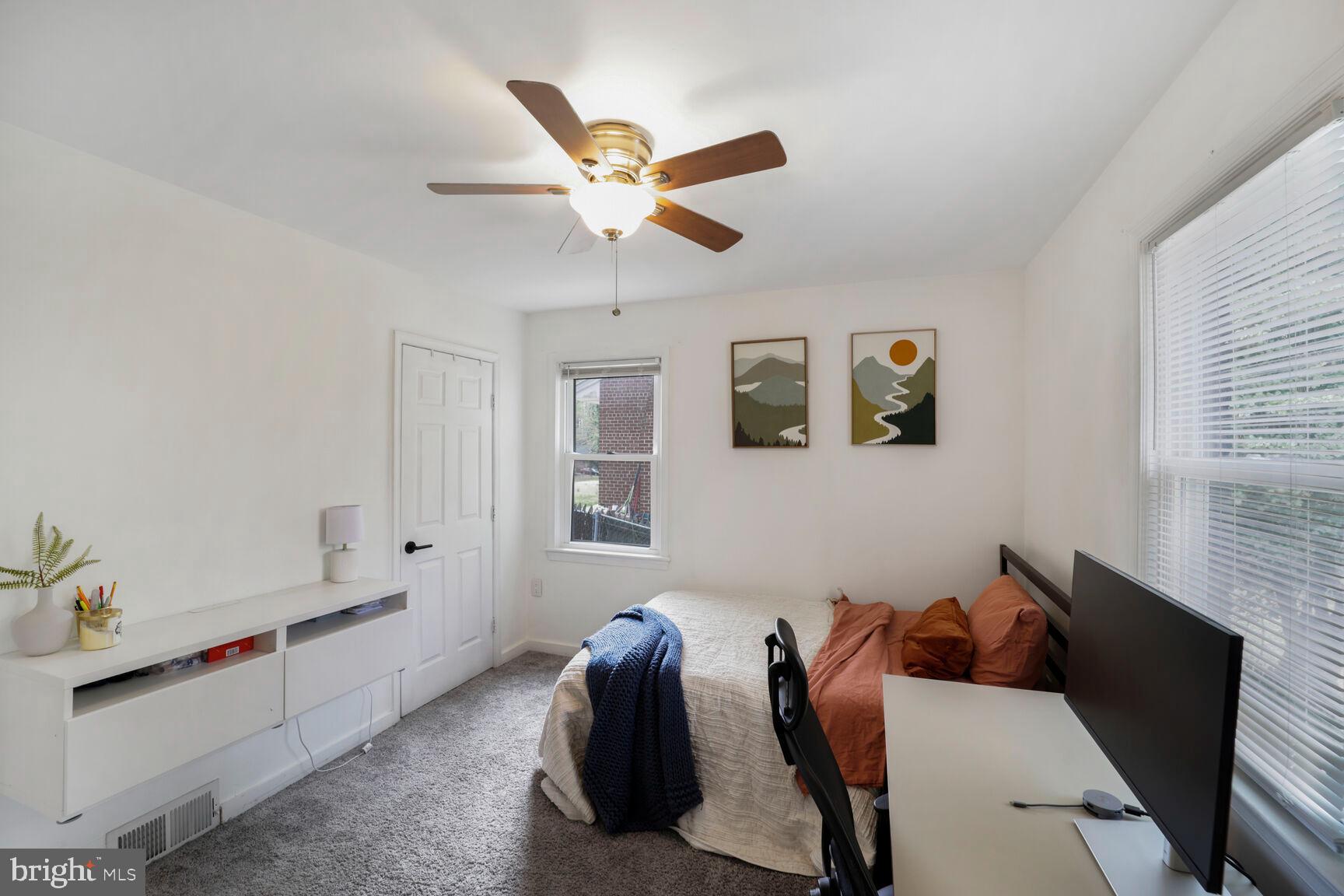 YORKSHIRE VILLAGE-ADDN - Residential