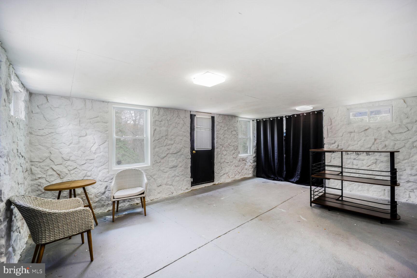 YORKSHIRE VILLAGE-ADDN - Residential