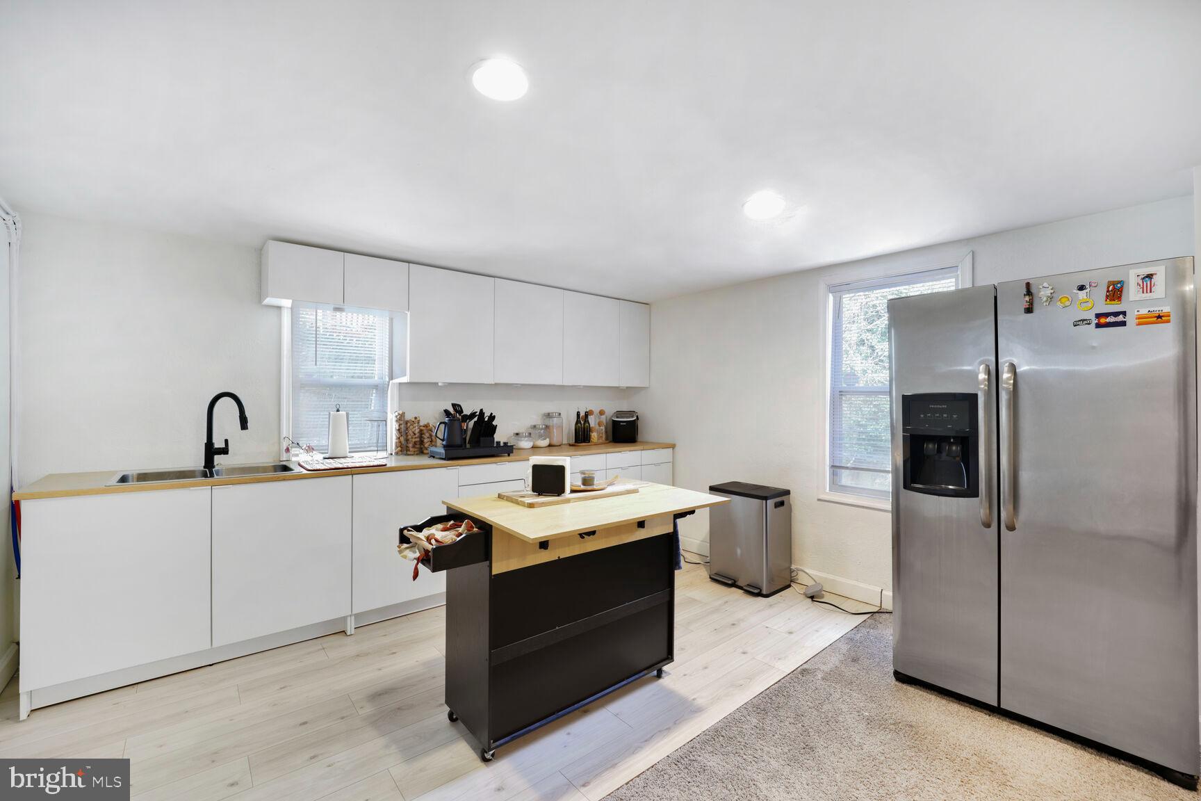 YORKSHIRE VILLAGE-ADDN - Residential