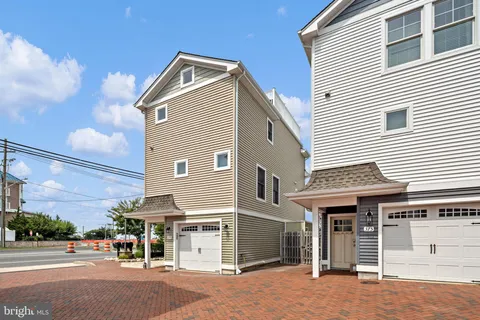 379 W 8th Street Unit 6, Ship Bottom, NJ 08008 - MLS#: NJOC2031516