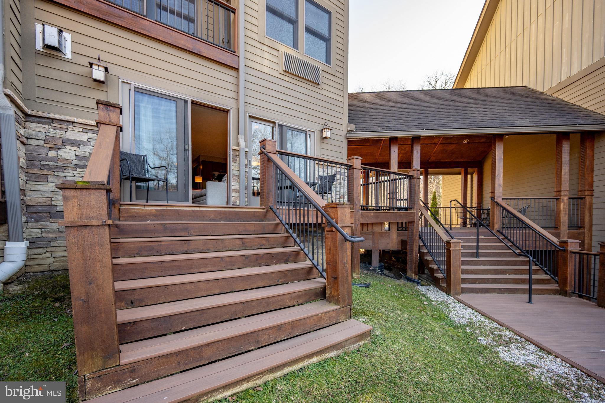 SILVER TREE SUITES - Residential