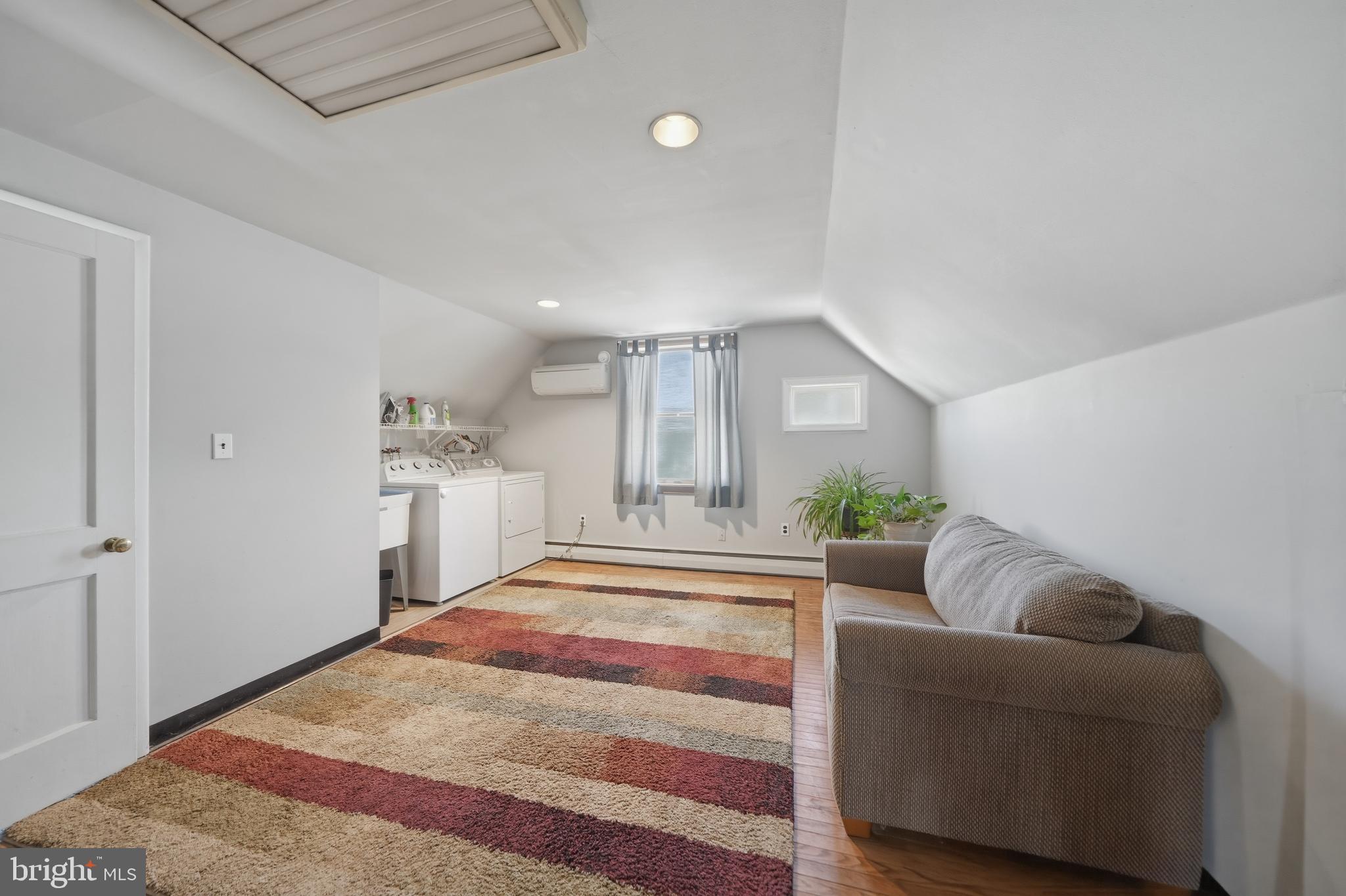 FOLSOM - Residential