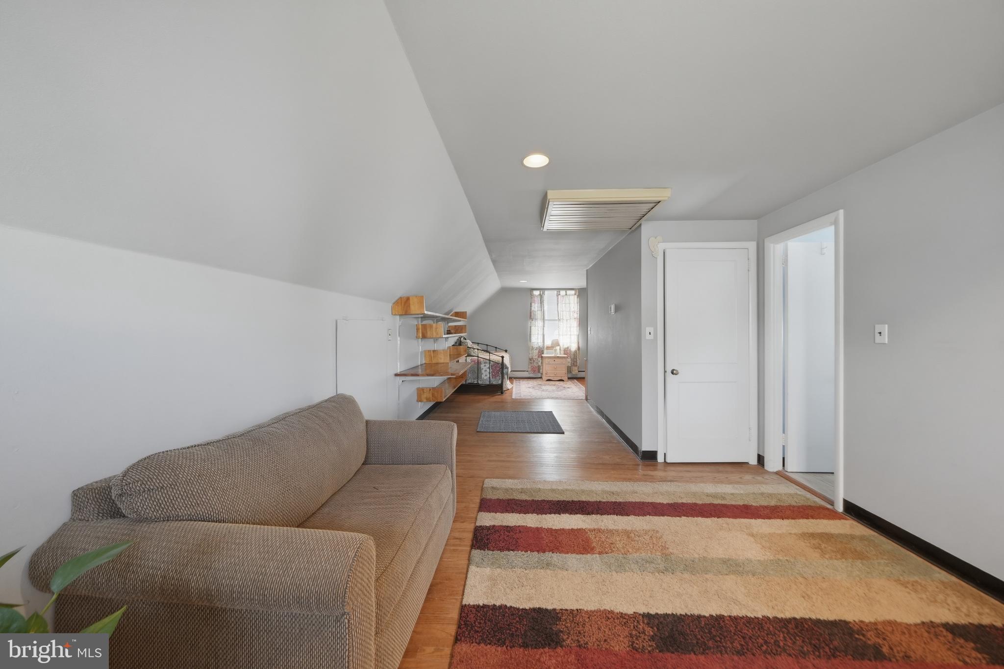 FOLSOM - Residential