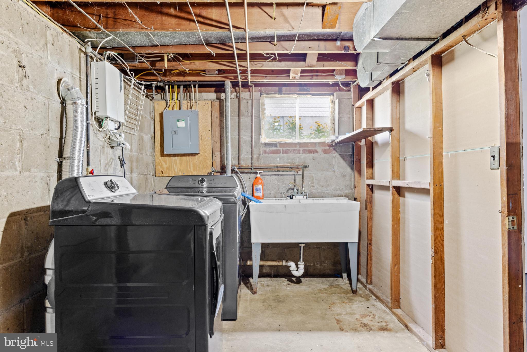 ARBUTUS - Residential