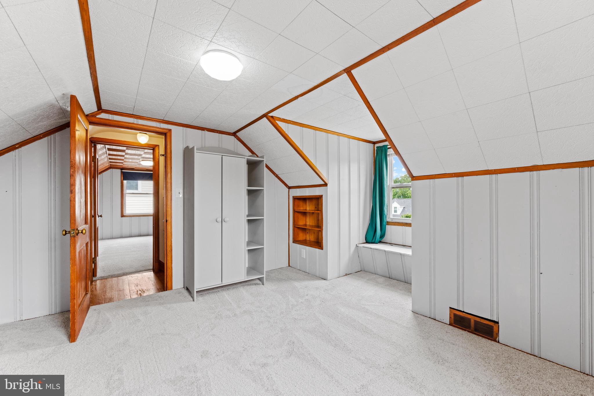 ARBUTUS - Residential