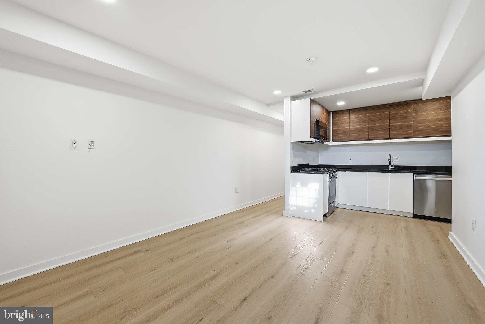 302 OKLAHOMA AVENUE NE 101