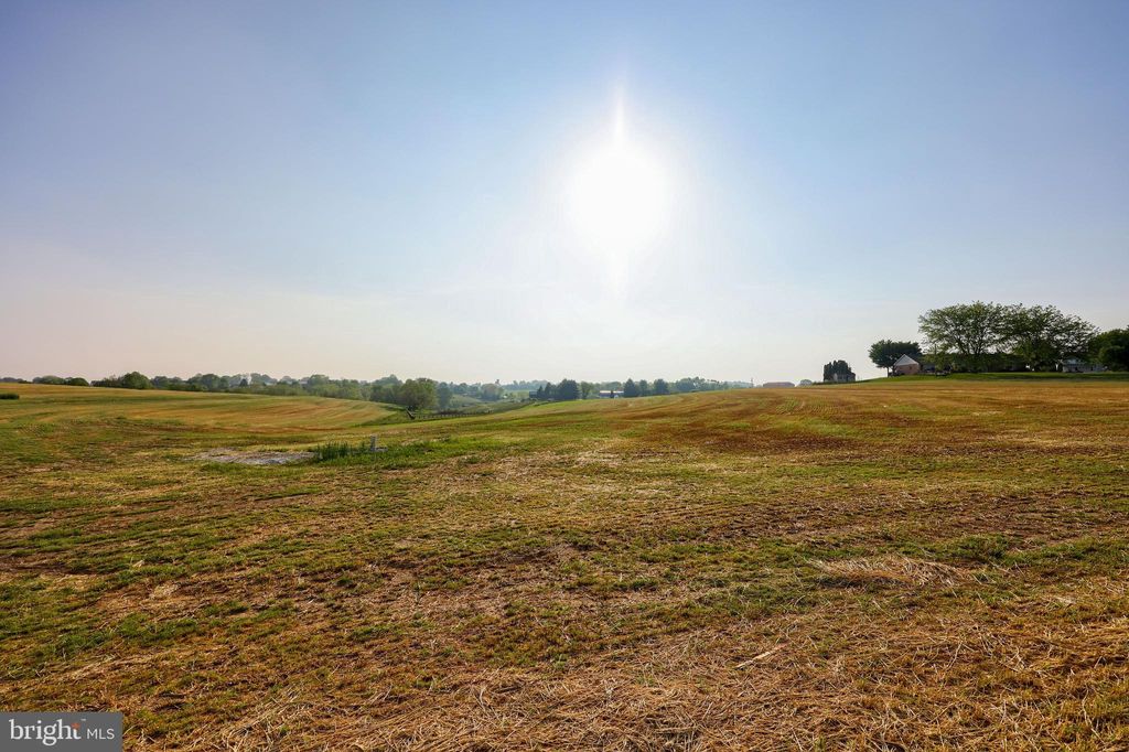 Photo of 1 Bomberger Road, Lititz, PA 17543 (MLS # PALA2051952)