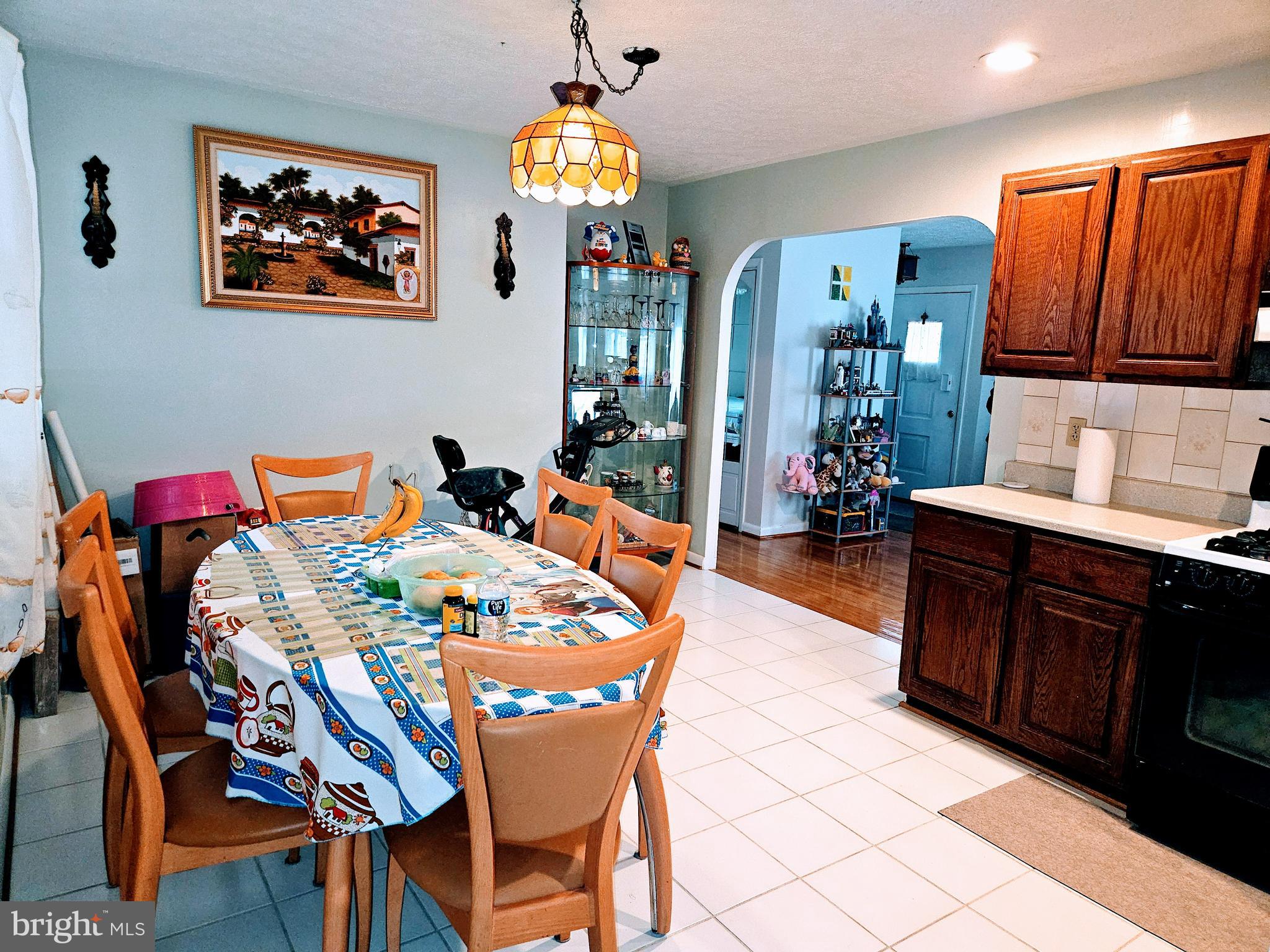 LAUREL - Residential