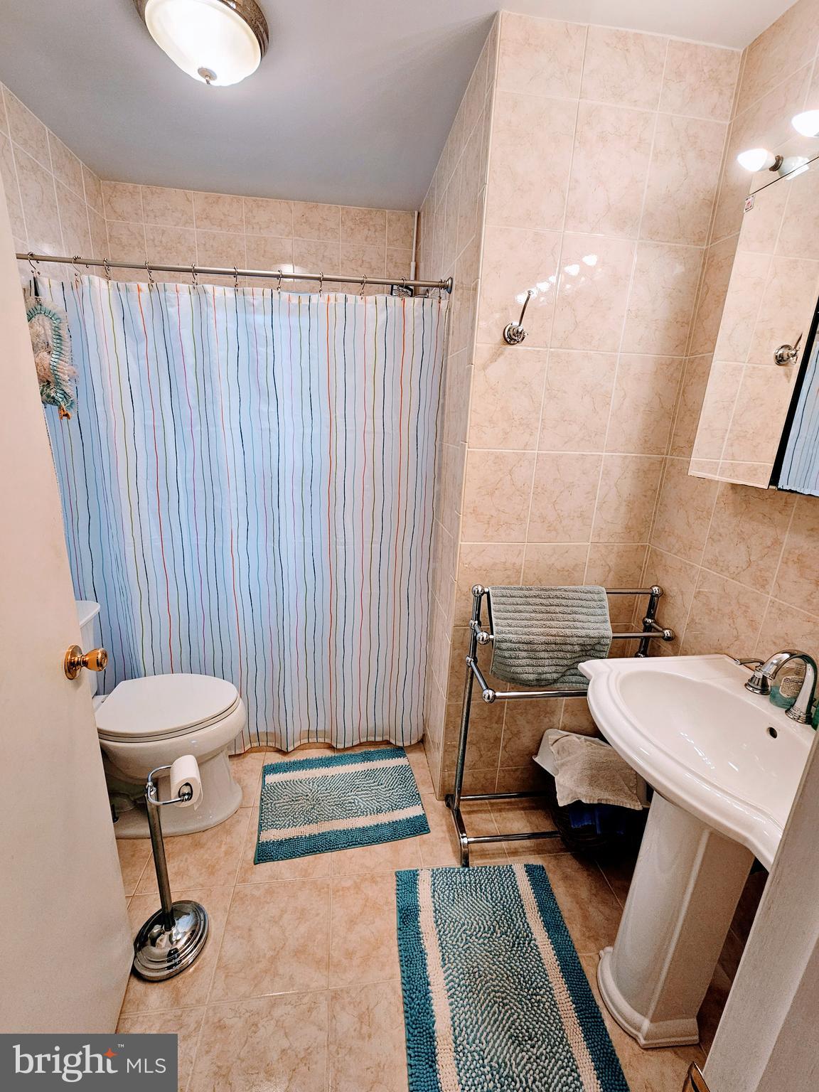 LAUREL - Residential