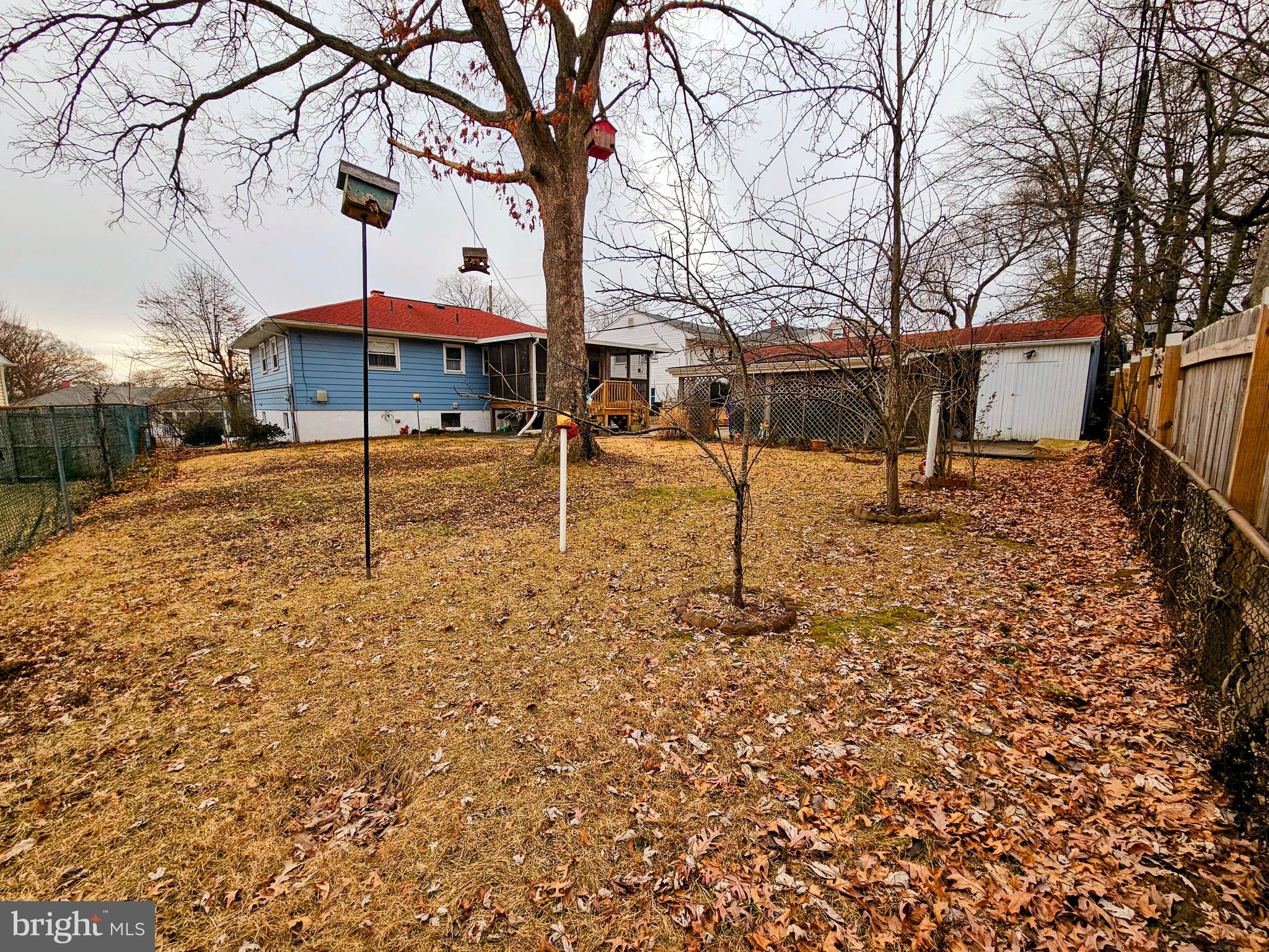 LAUREL - Residential