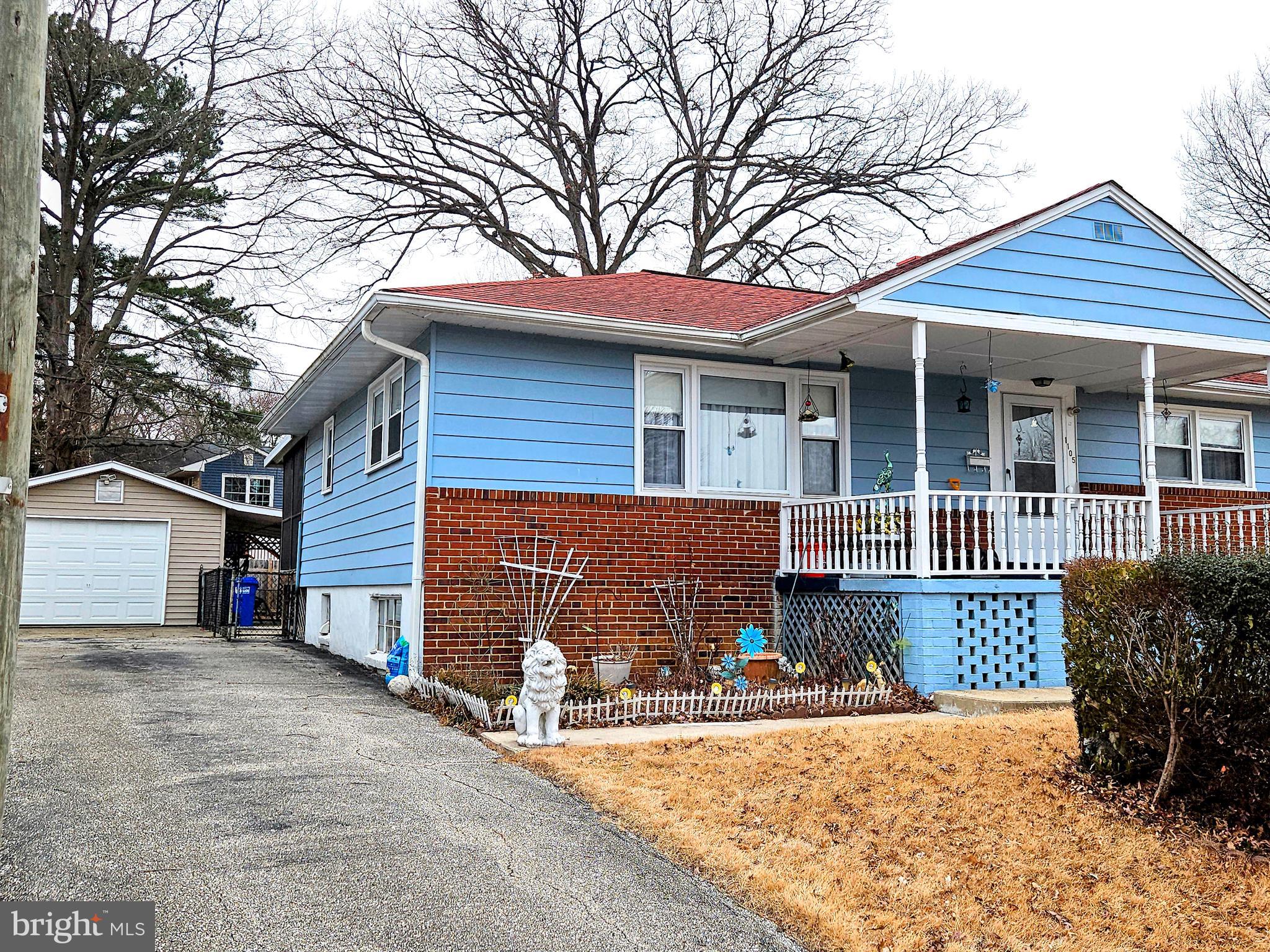 LAUREL - Residential