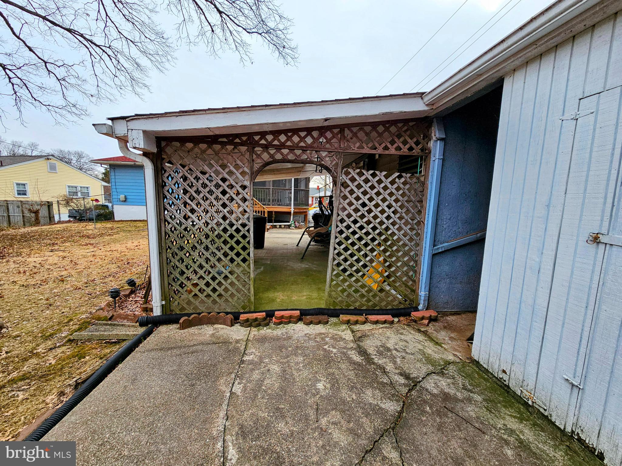 LAUREL - Residential