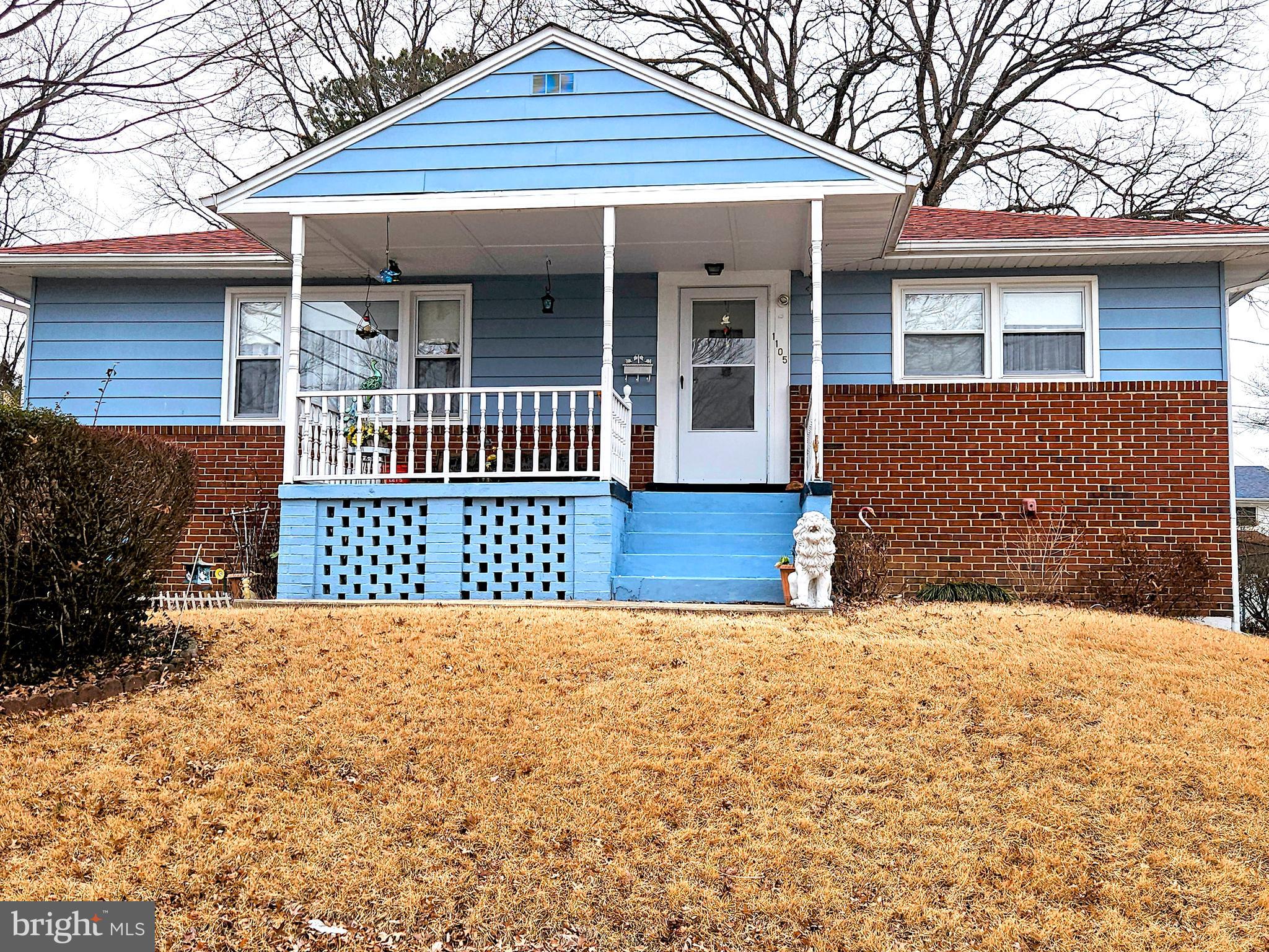 LAUREL - Residential