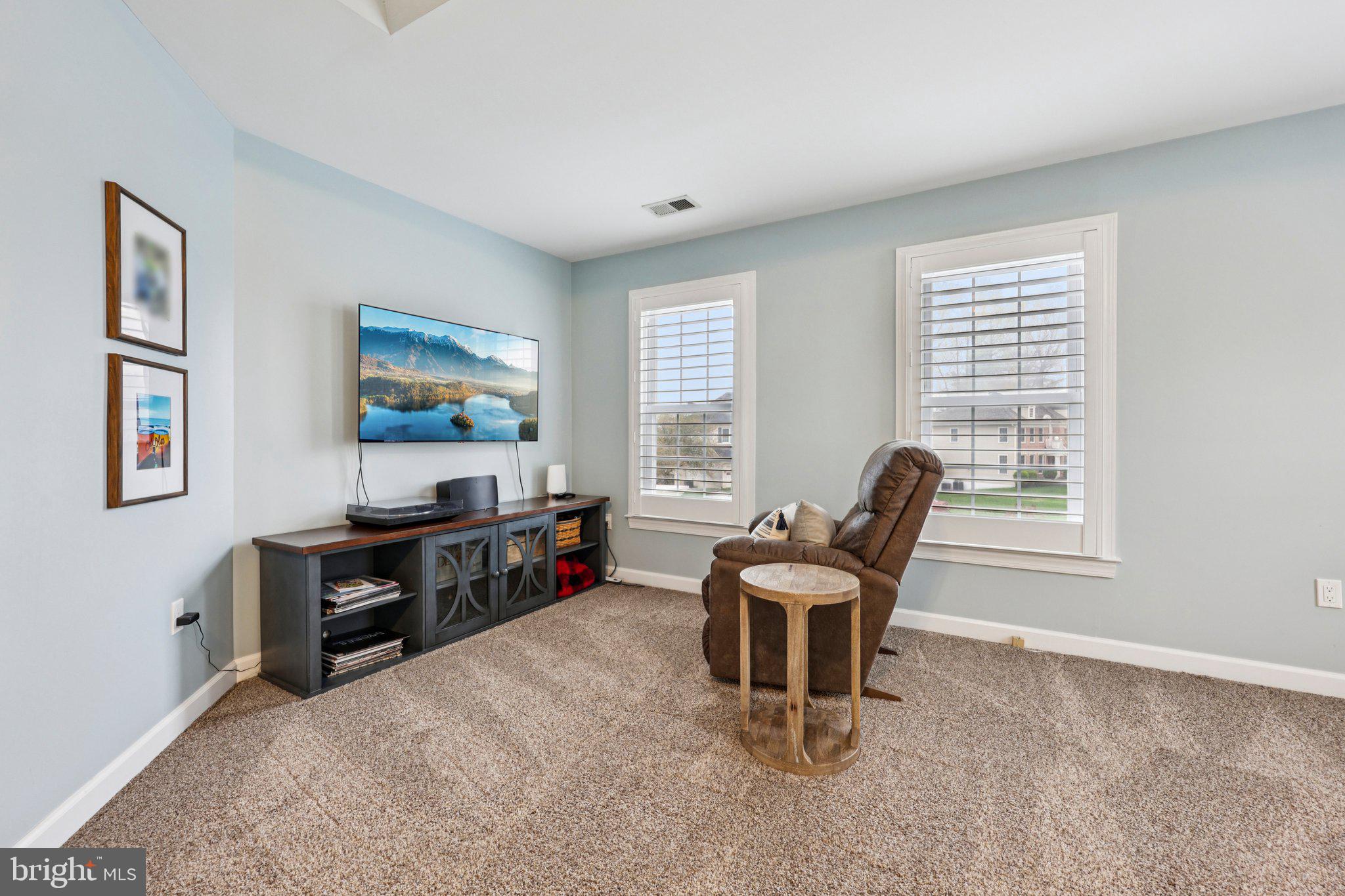 BARRINGTON - Residential