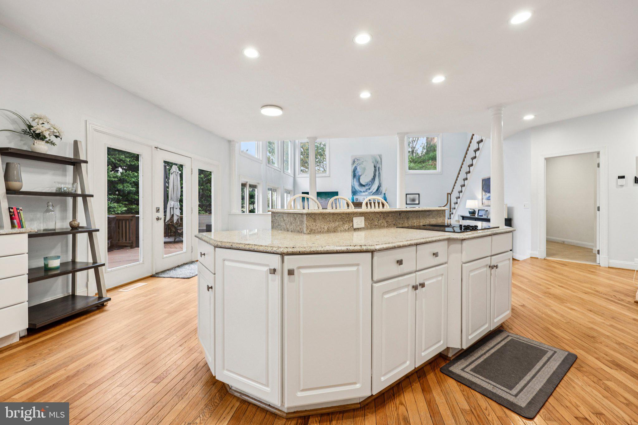 BARRINGTON - Residential