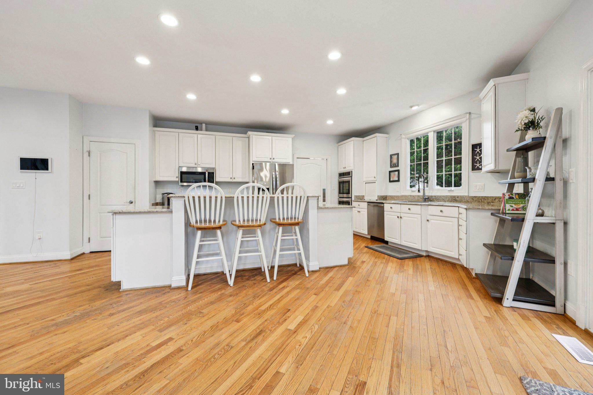 BARRINGTON - Residential