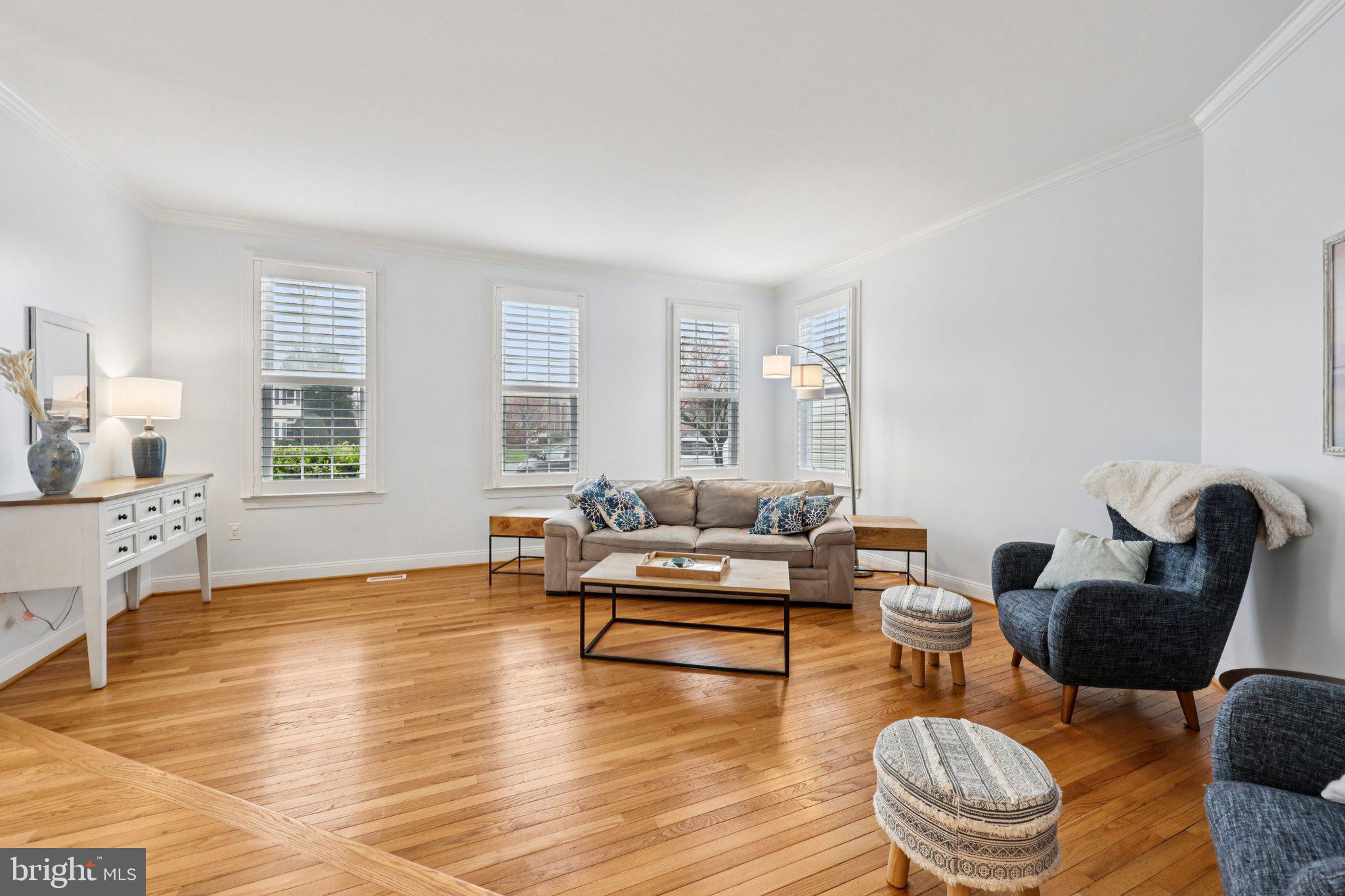 BARRINGTON - Residential