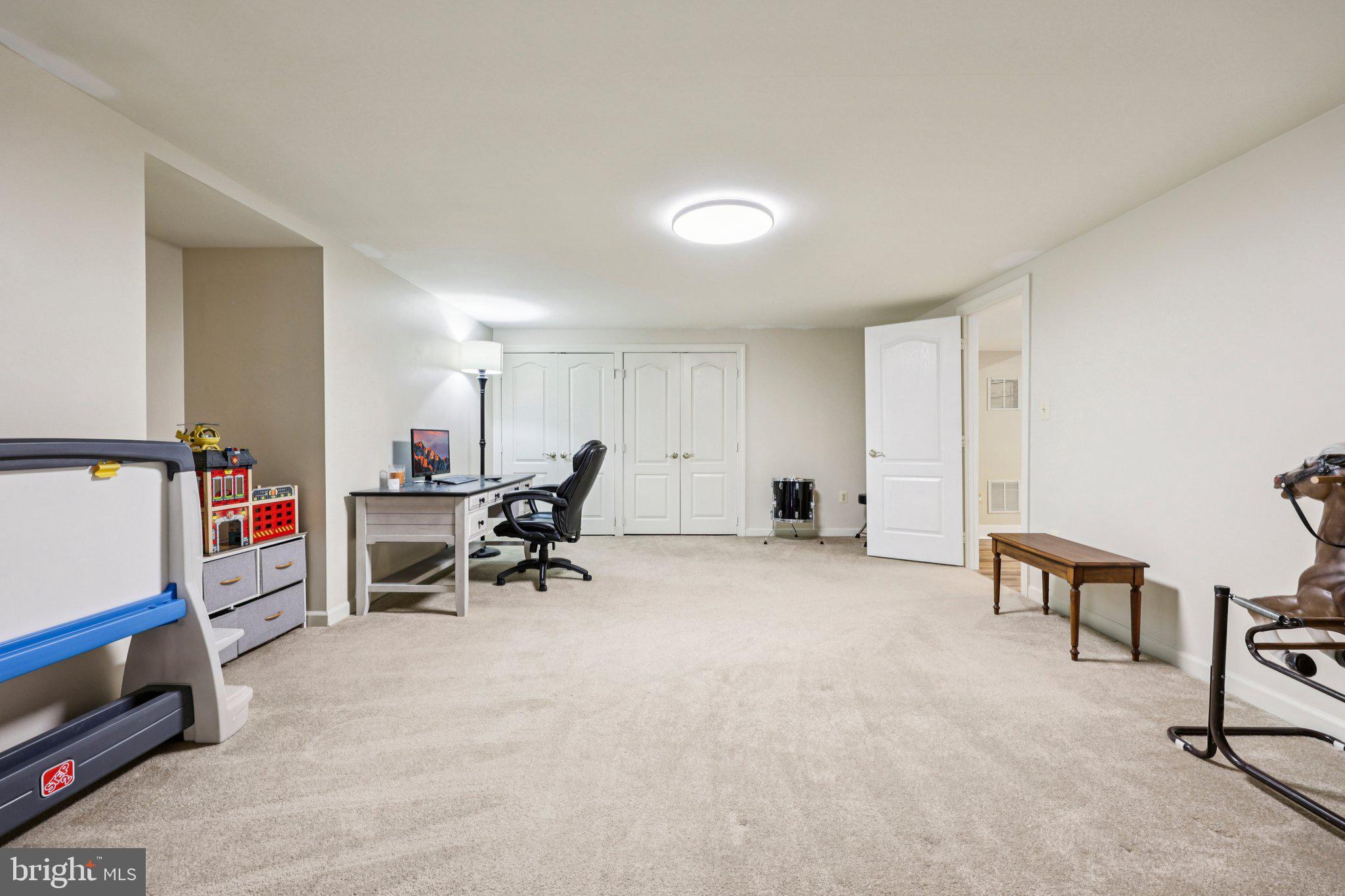 BARRINGTON - Residential