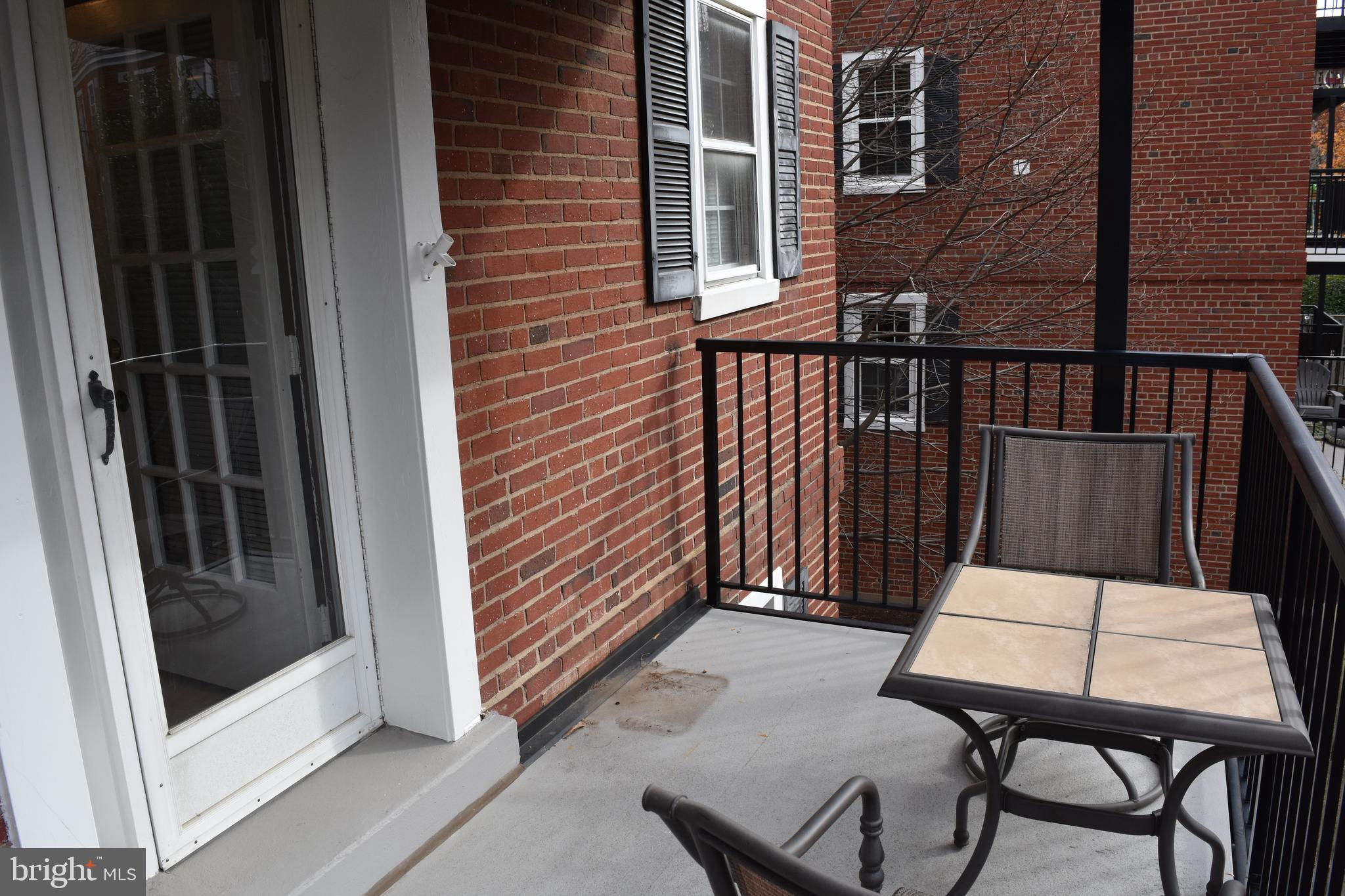 FAIRLINGTON VILLAGE - Residential Lease