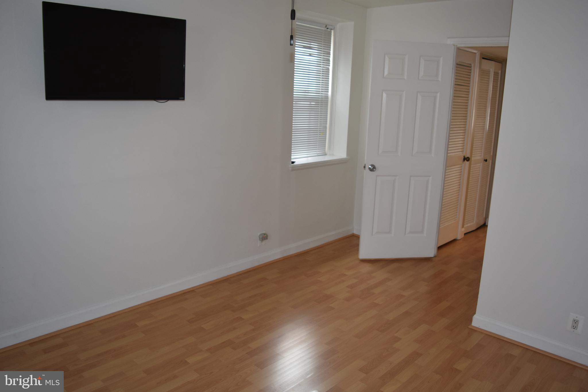 FAIRLINGTON VILLAGE - Residential Lease