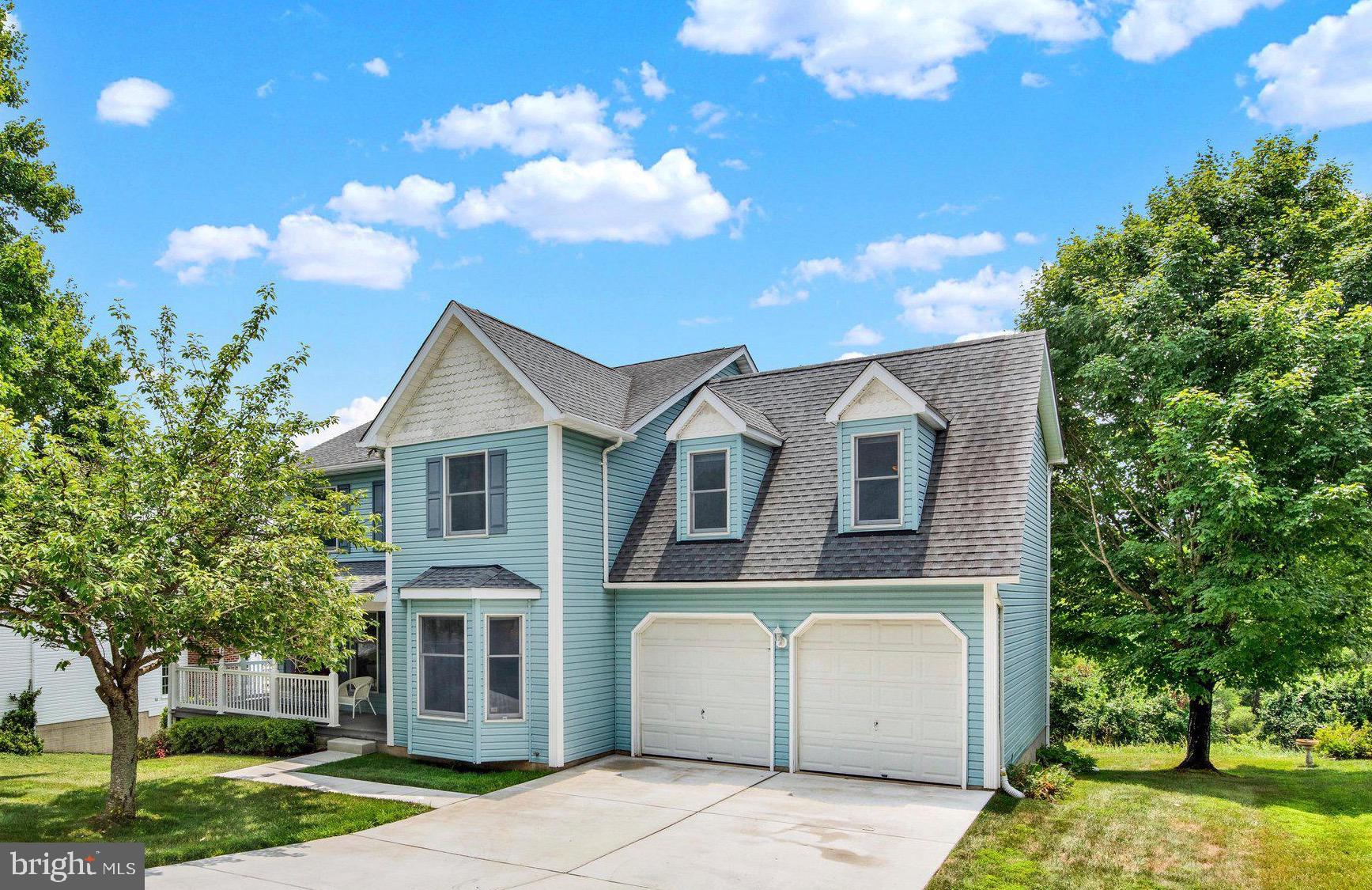 827 BEAR CABIN DRIVE