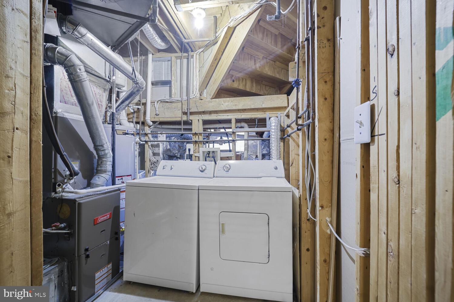 PERRYWOOD - Residential